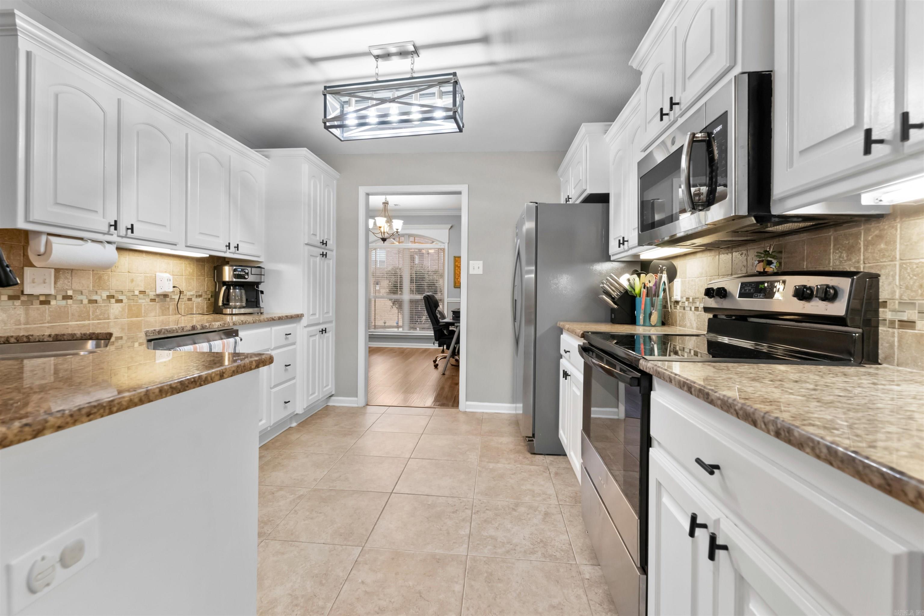 2201 Meridian Drive Sherwood, AR 72120