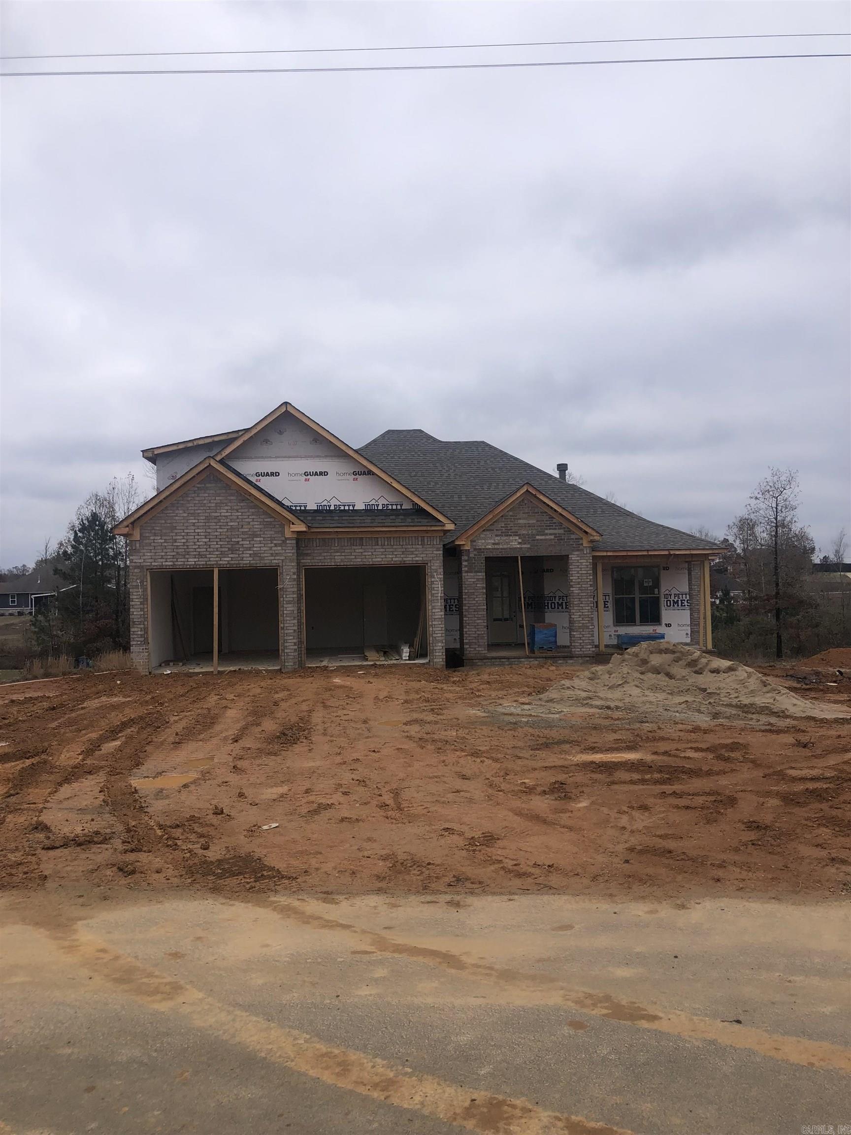 9057 Creek View Bauxite, AR 72011