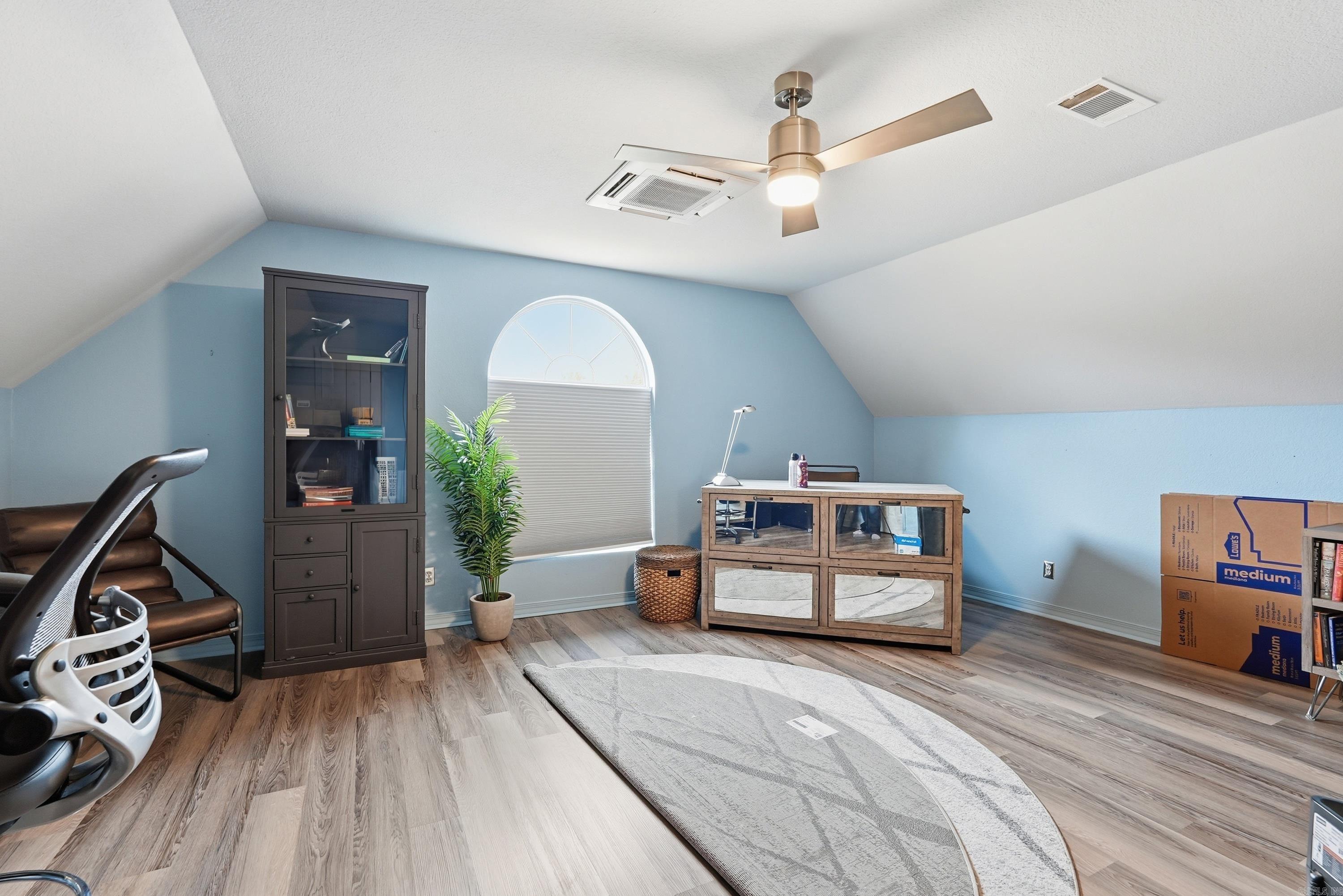 2410 MARIE  Conway, AR