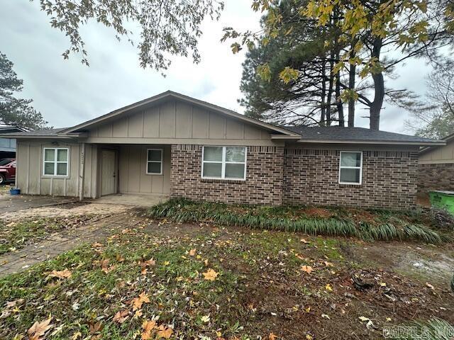 1212  Fairview St  Lonoke, AR