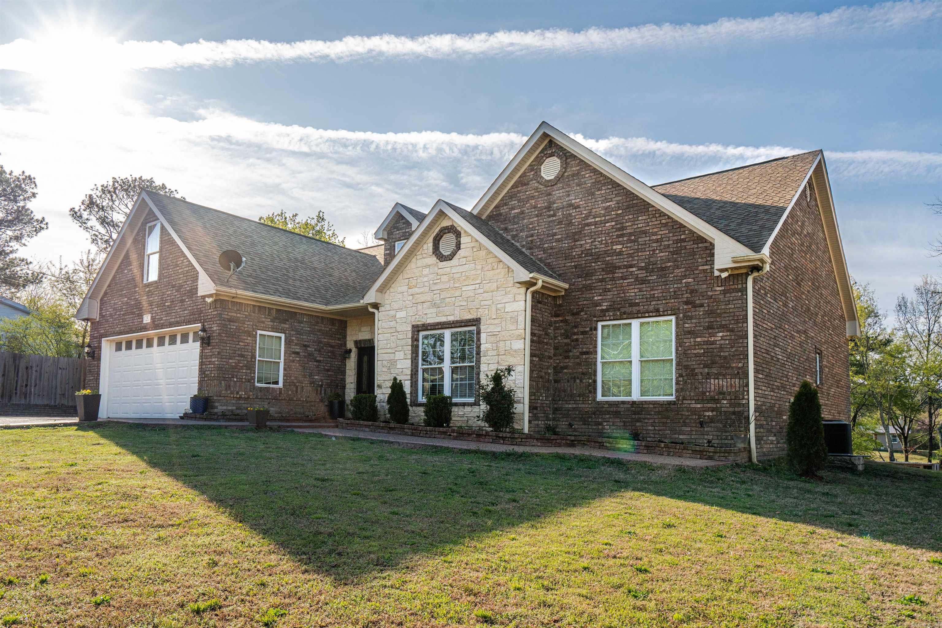 517 Stover  Hot Springs, AR