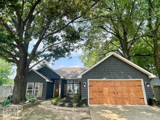 408 Green Meadow Lane