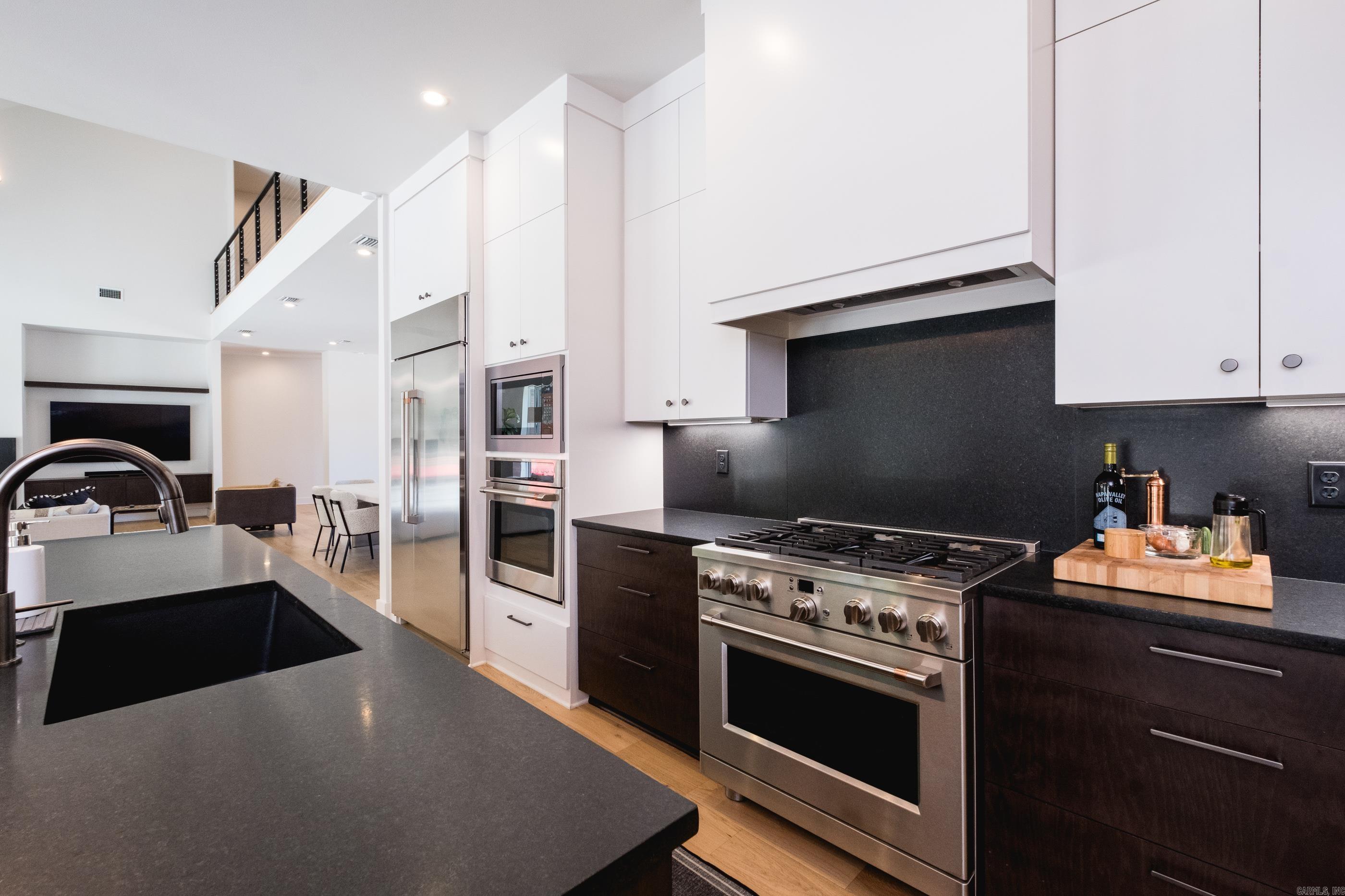 212 Abington Circle Little Rock, AR 72223