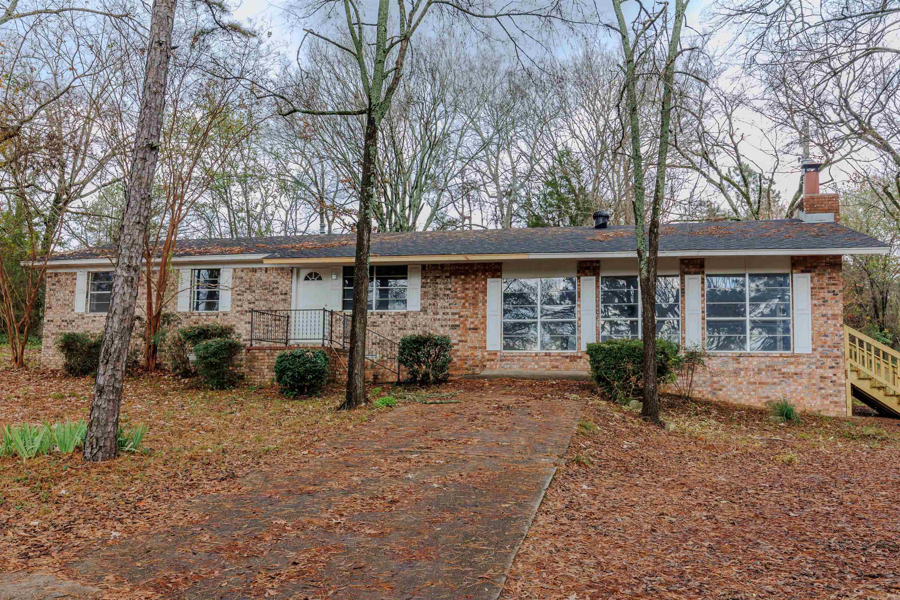 118 E Valley  Perryville, AR