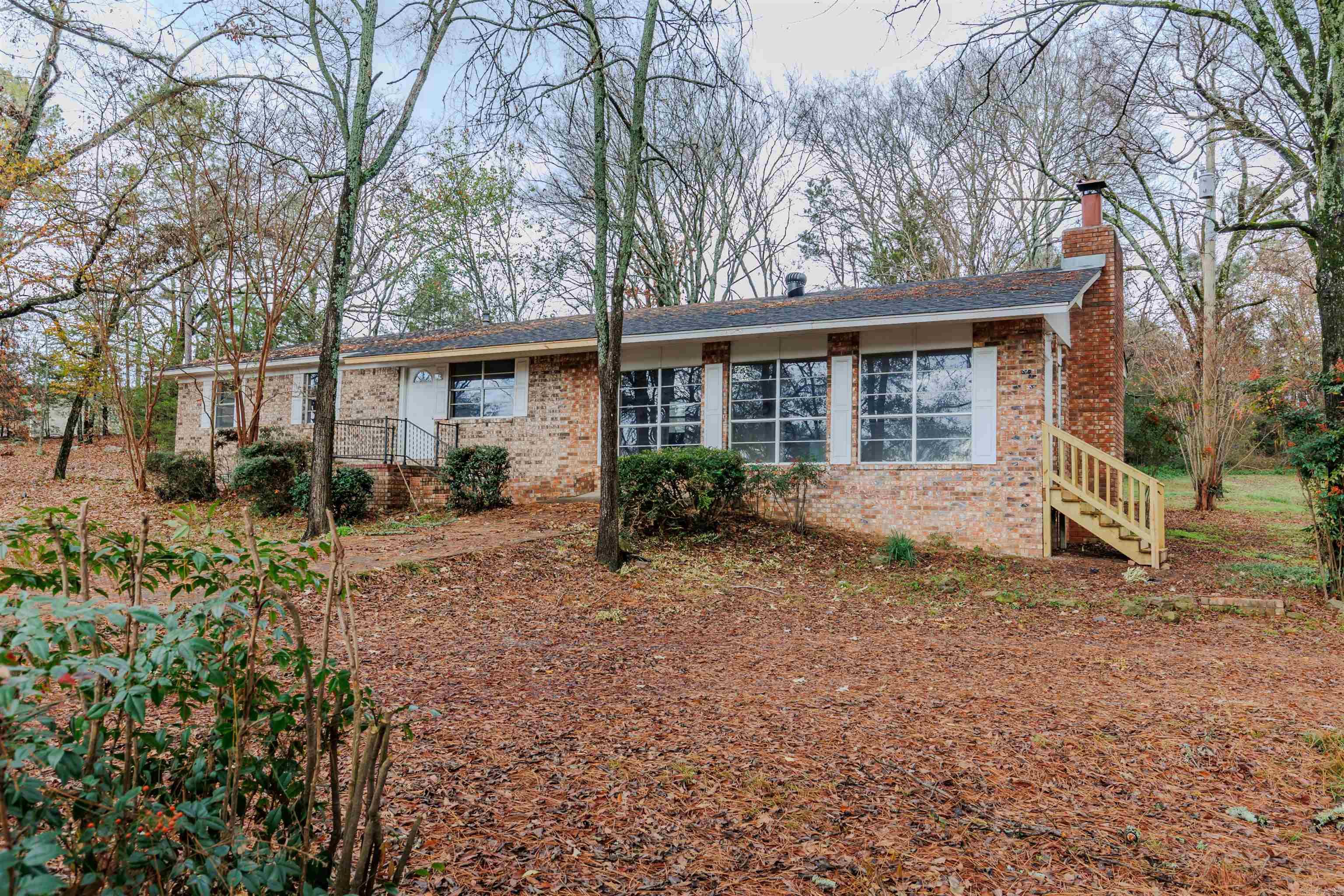 118 E Valley  Perryville, AR