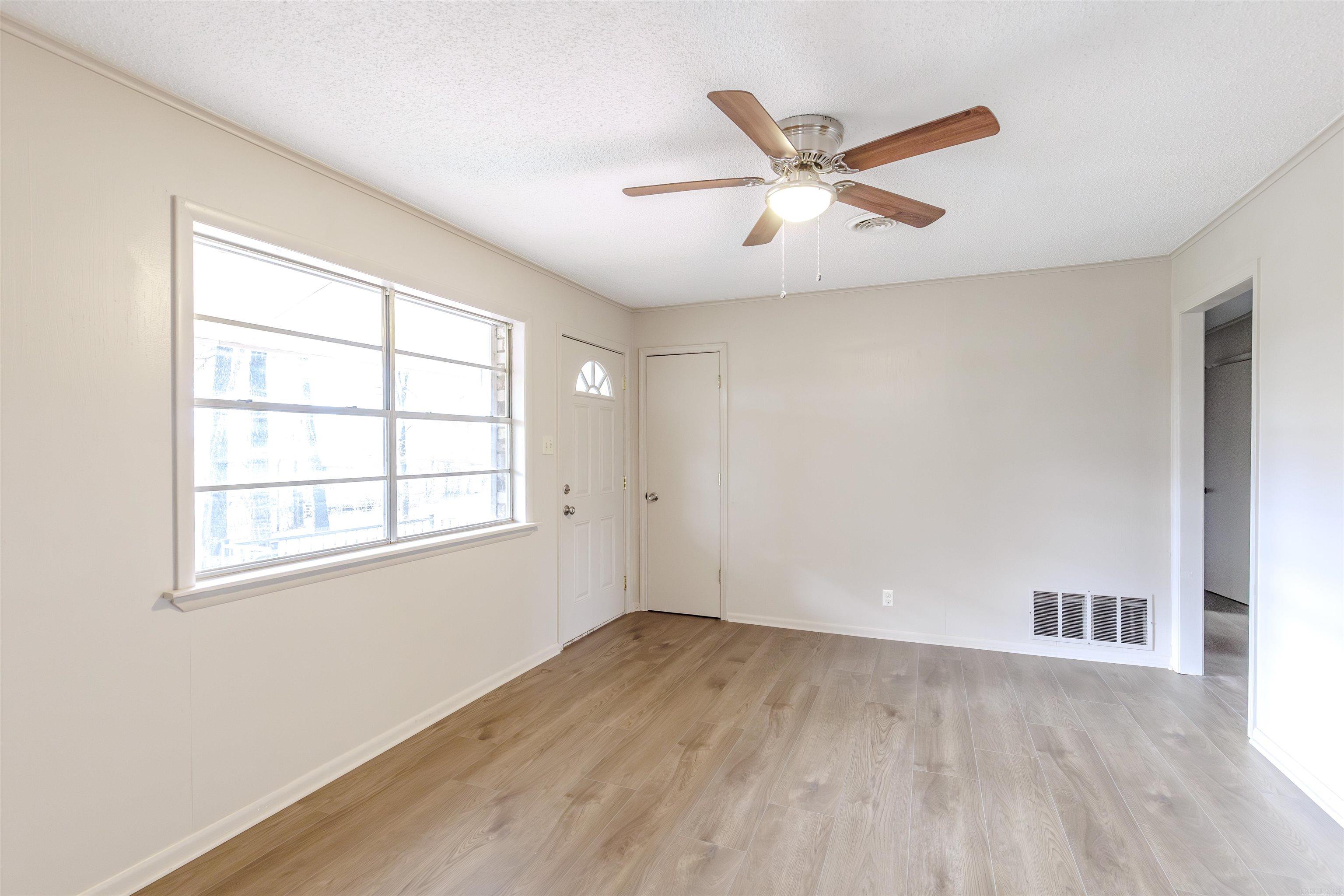 118 E Valley  Perryville, AR