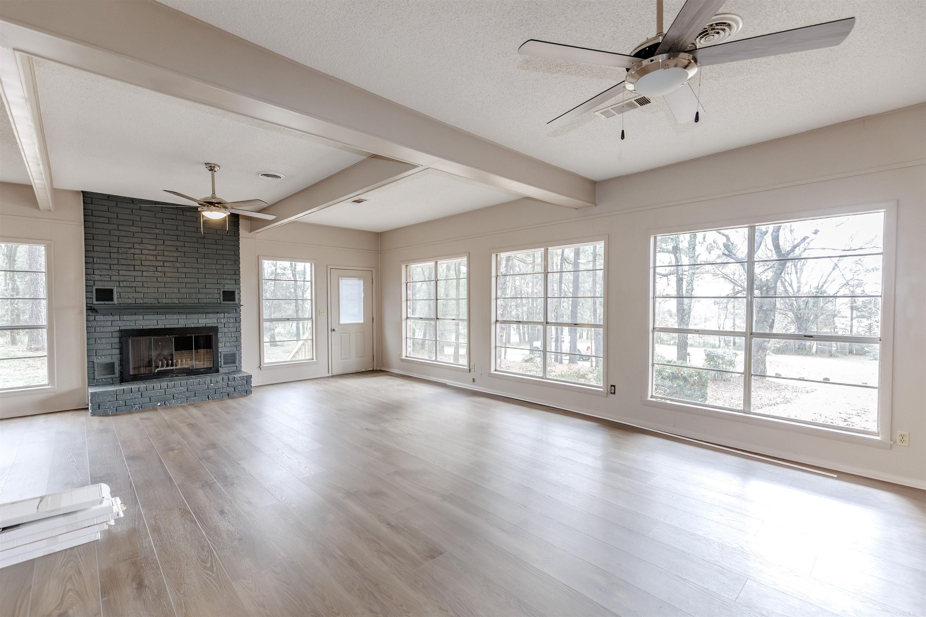 118 E Valley Street Perryville, AR 72126