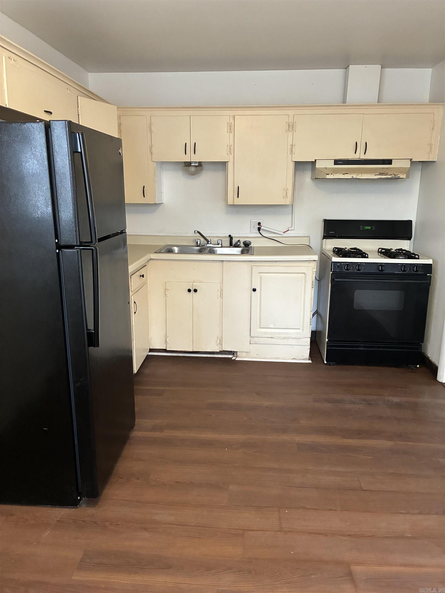 7325 Knollwood Dr  Little Rock, AR