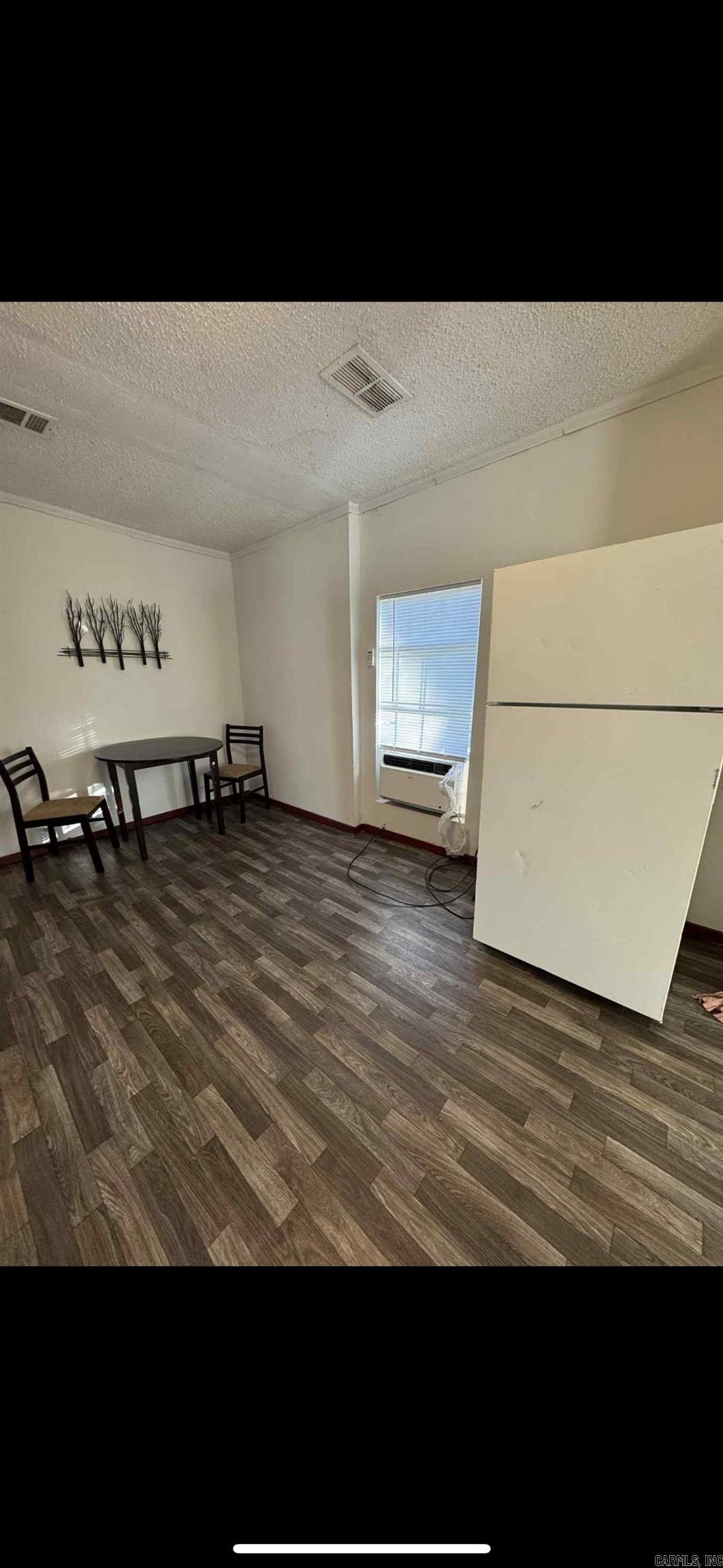 228 S Third  Benton, AR