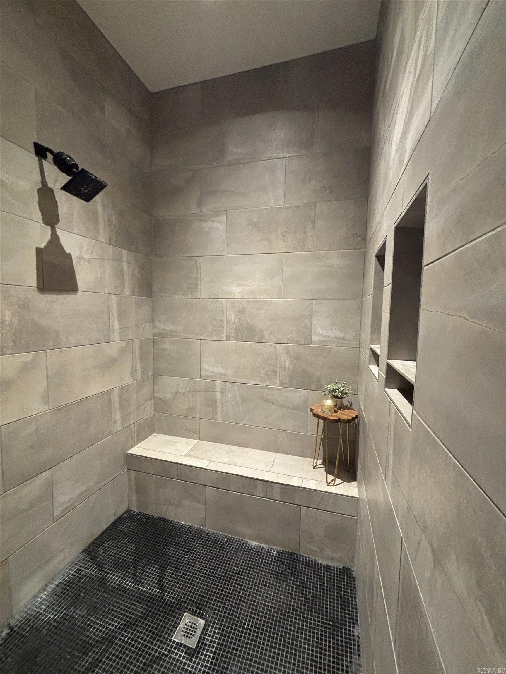 100 W Hawkview  Royal, AR