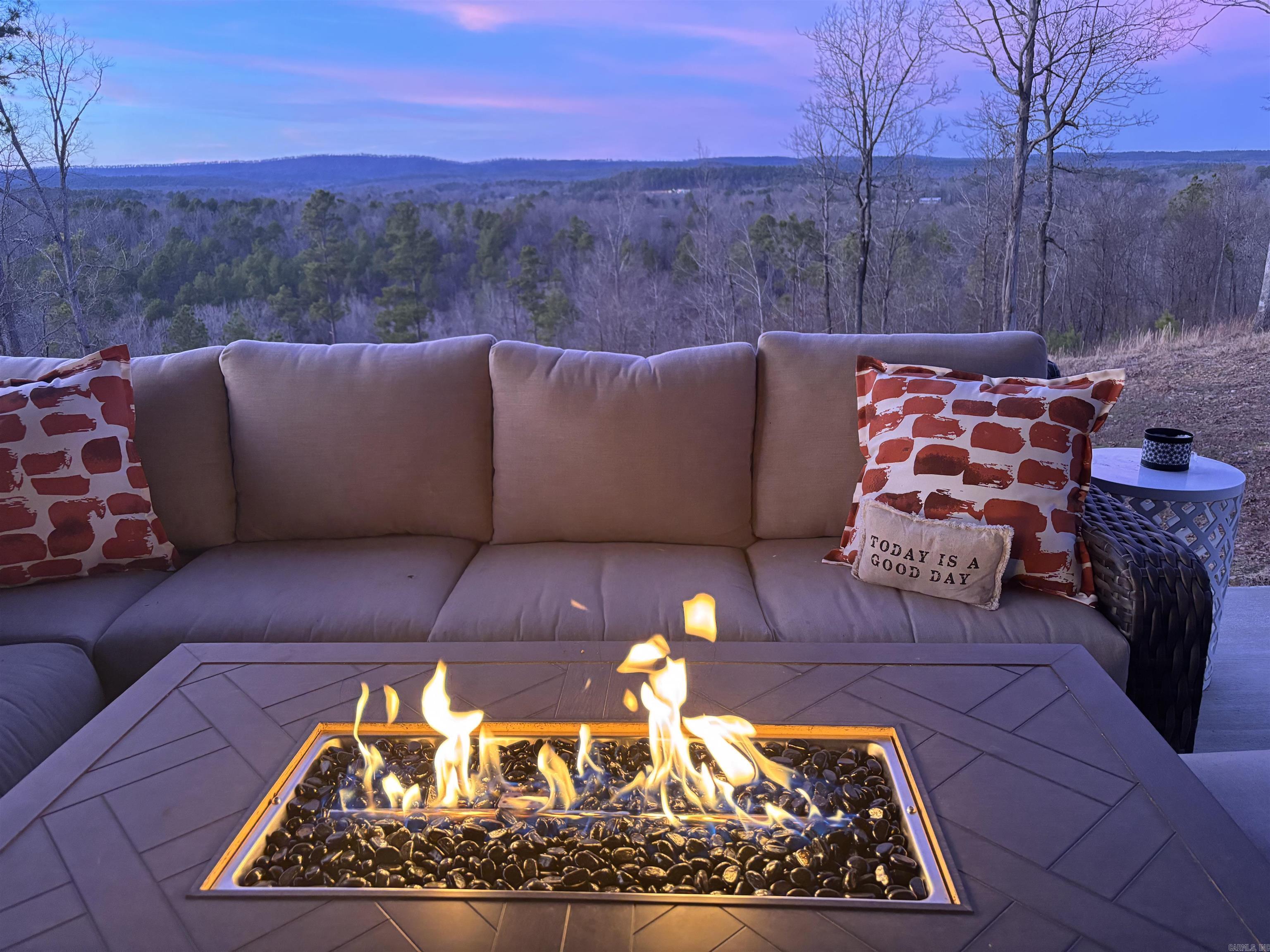 100 W Hawkview  Royal, AR