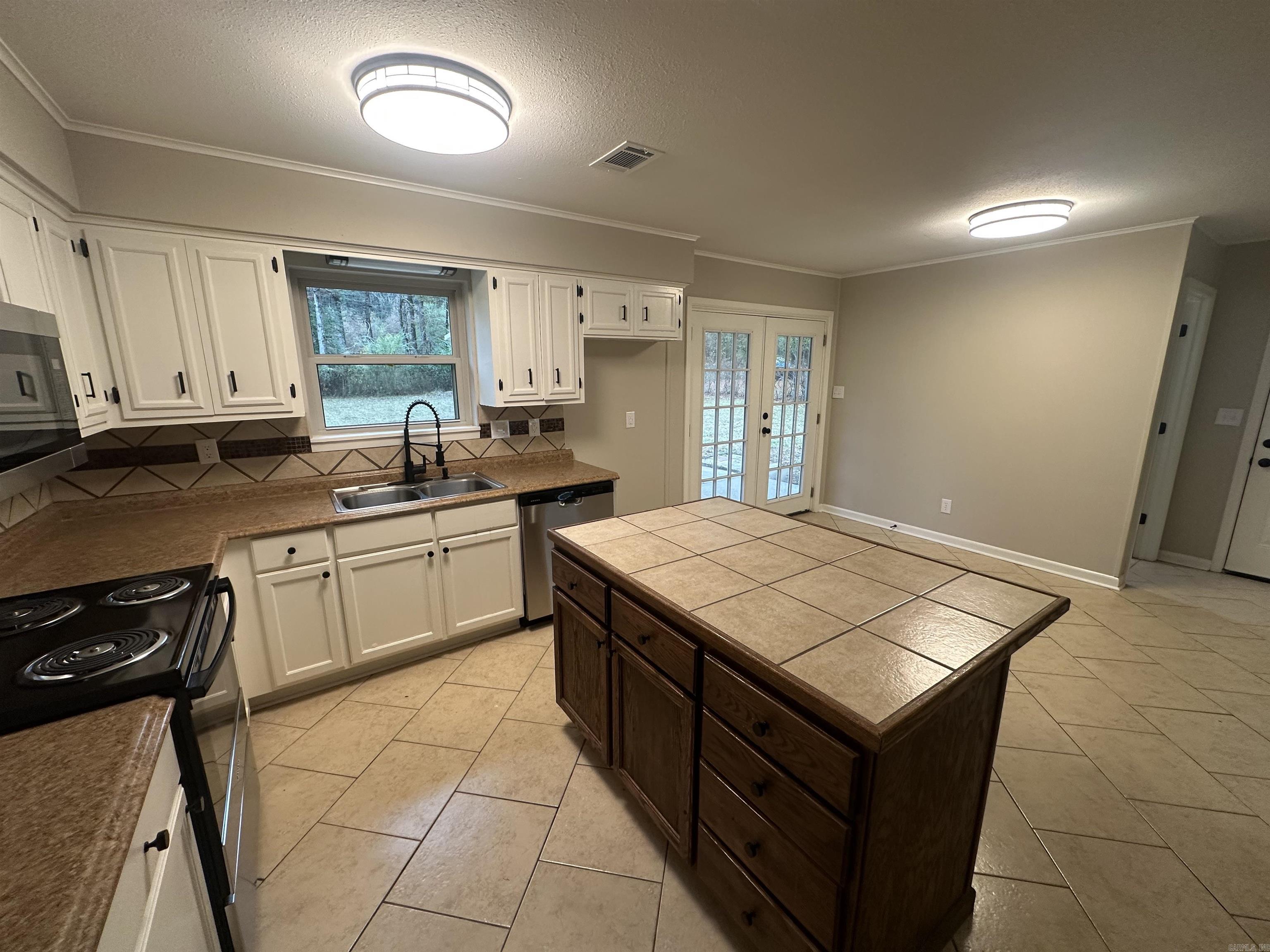 13 Deerwood  Sheridan, AR