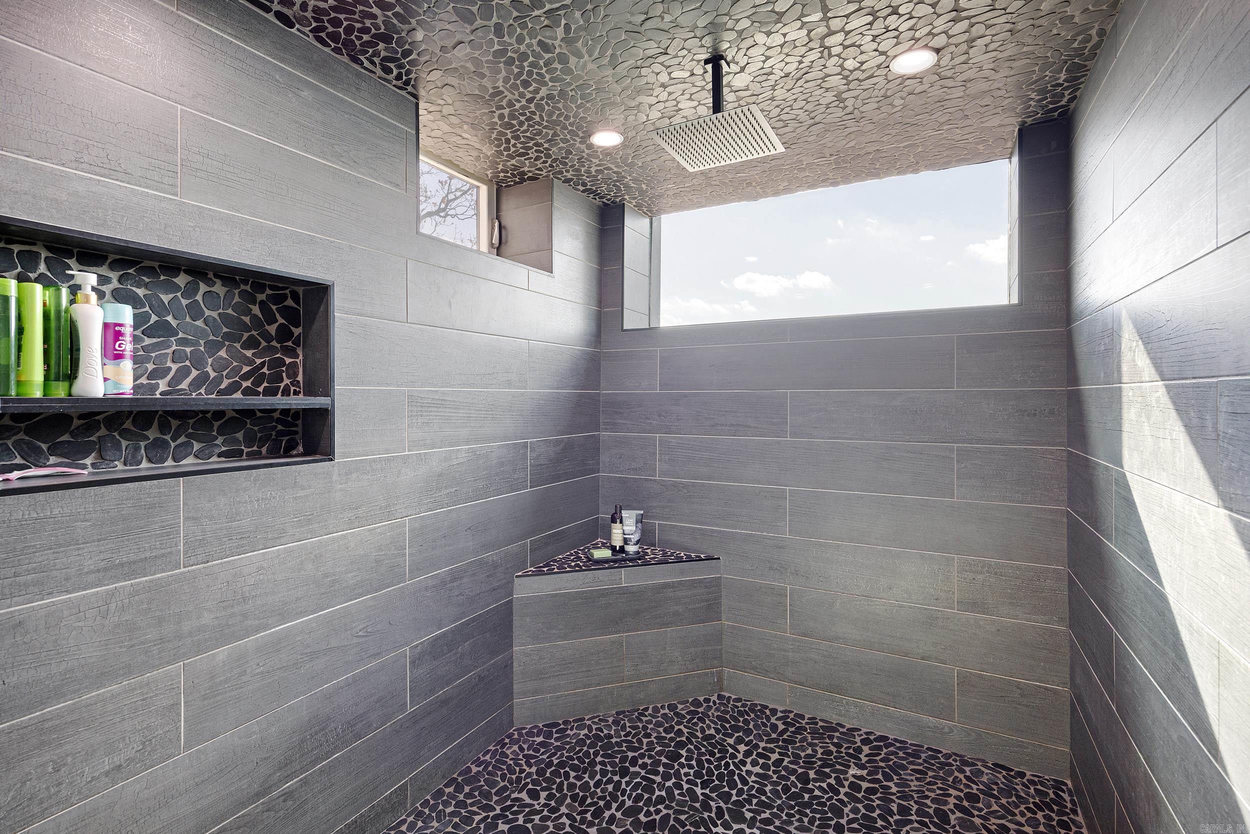 170 Piney Point  Pottsville, AR