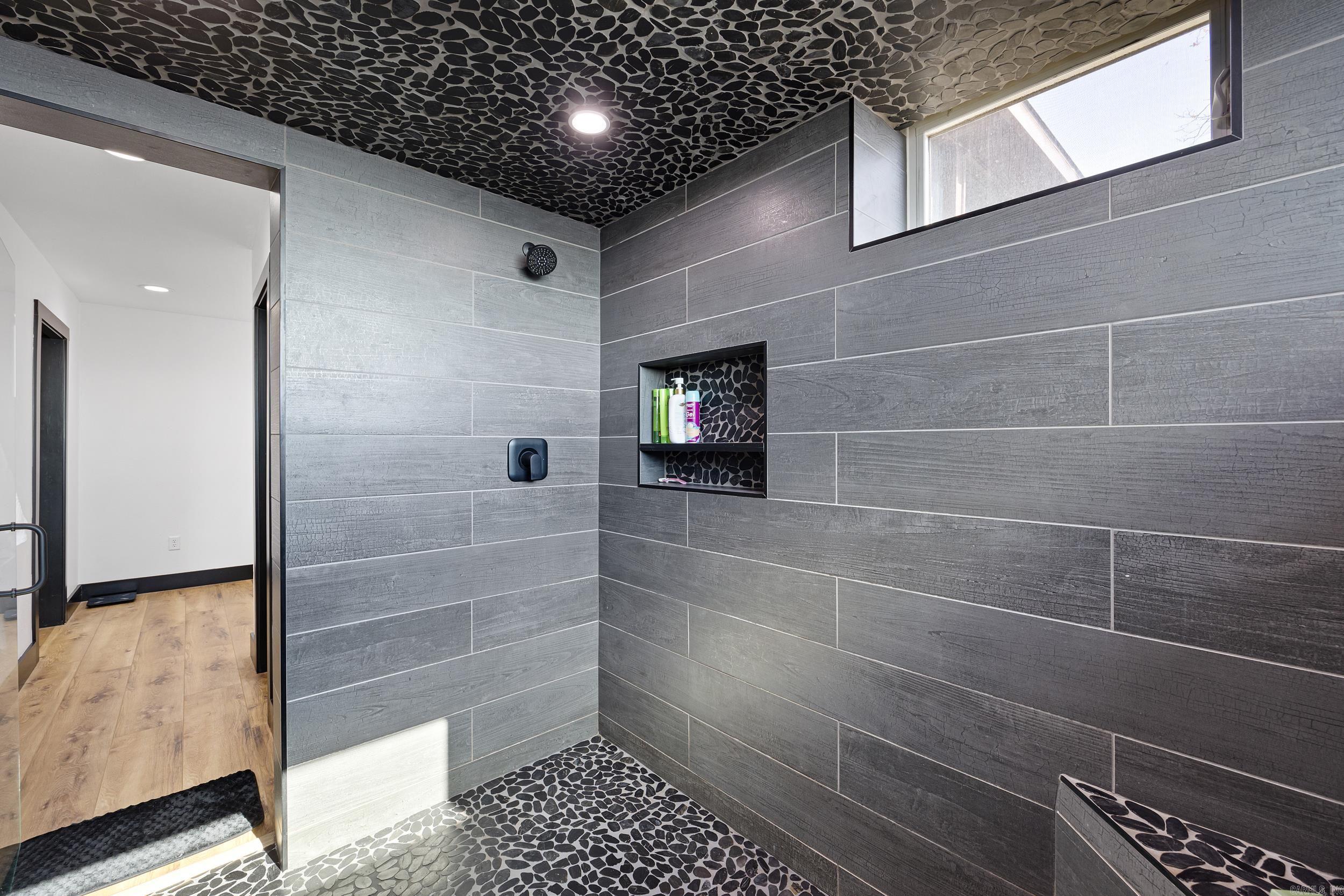 170 Piney Point  Pottsville, AR