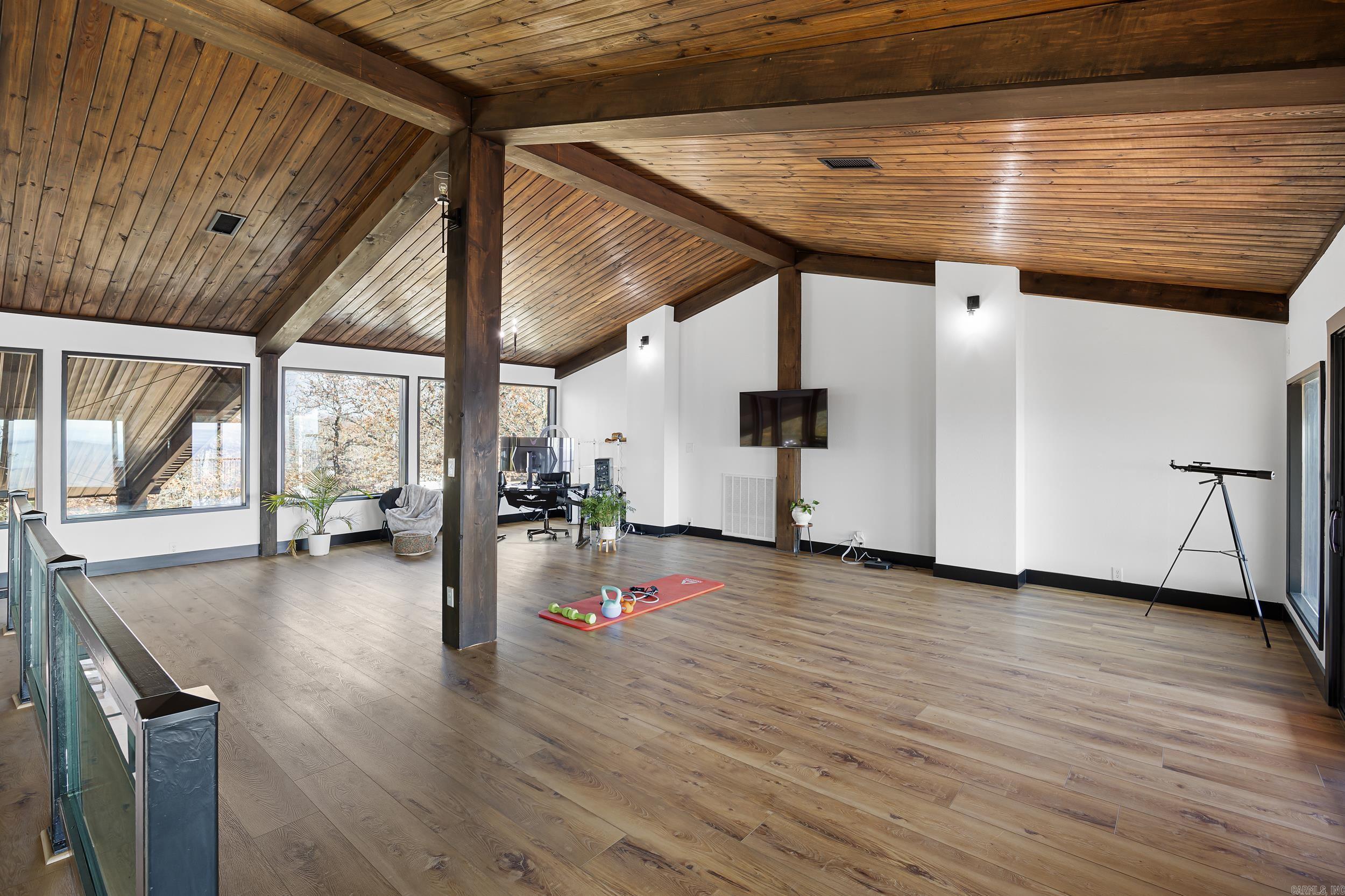 170 Piney Point  Pottsville, AR