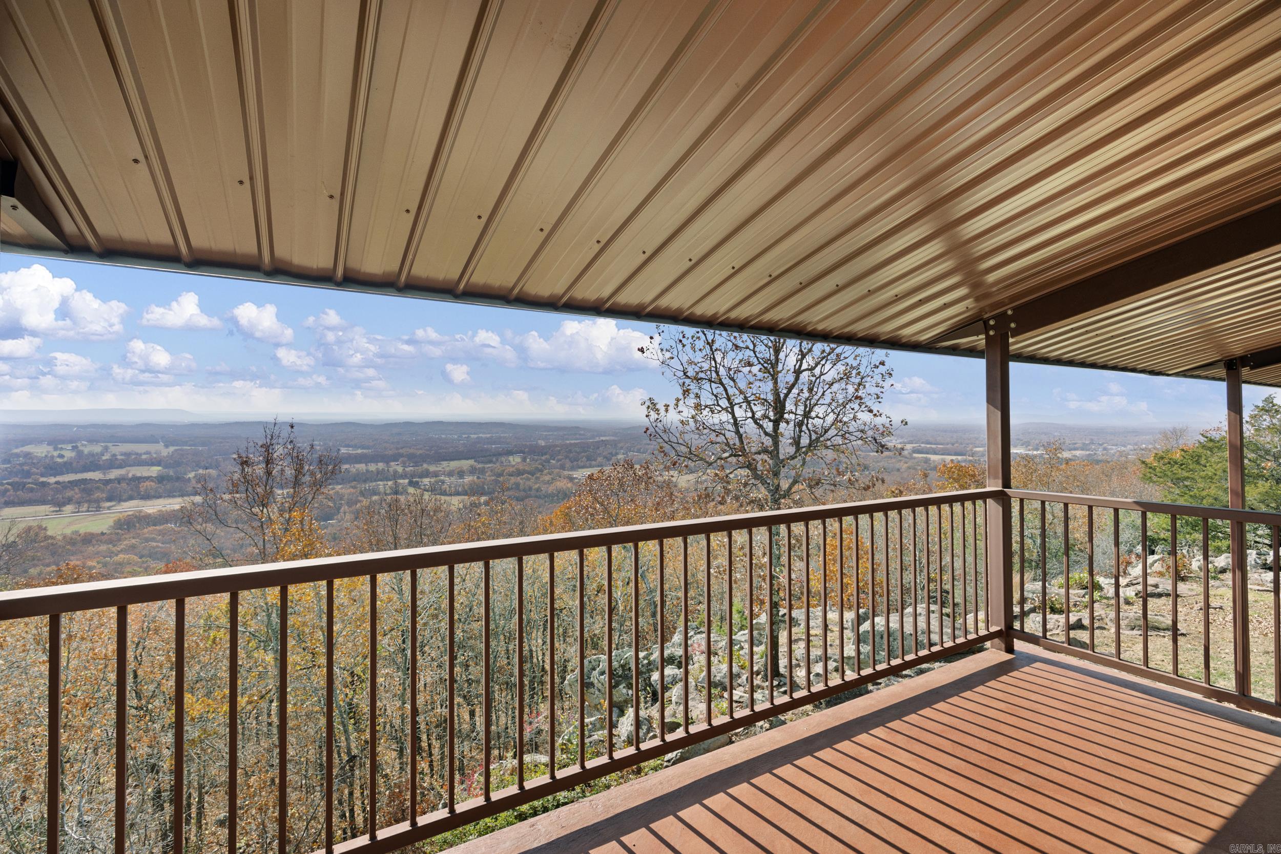 170 Piney Point  Pottsville, AR