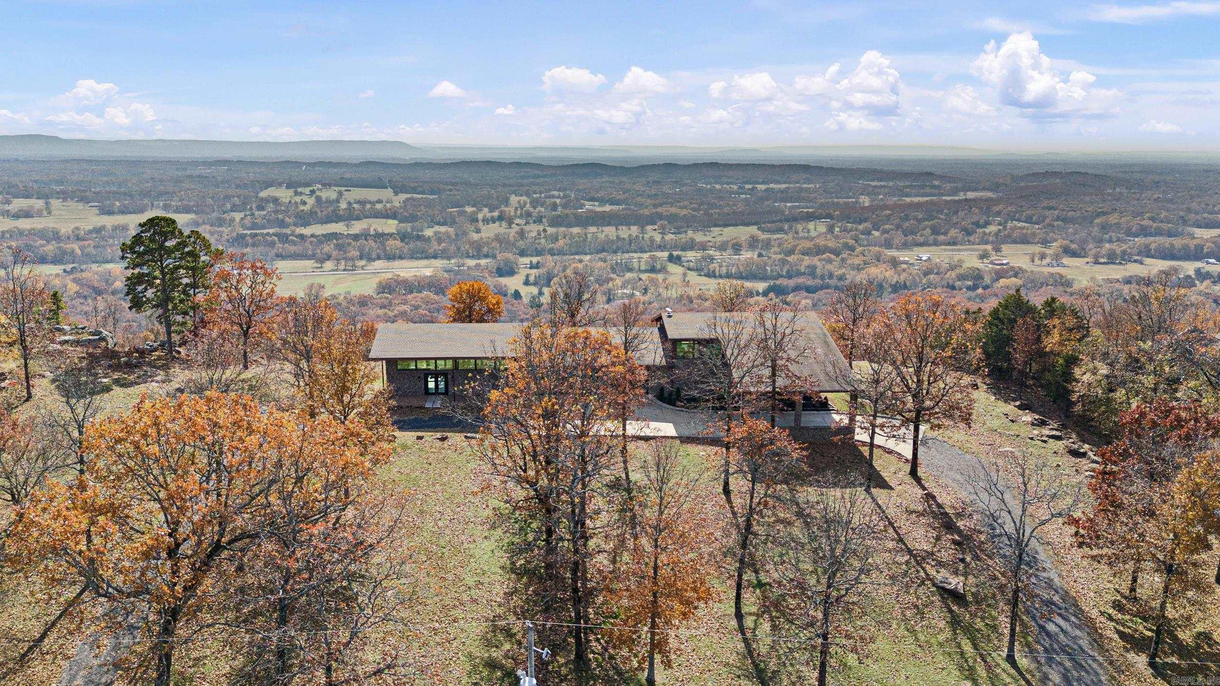 170 Piney Point  Pottsville, AR