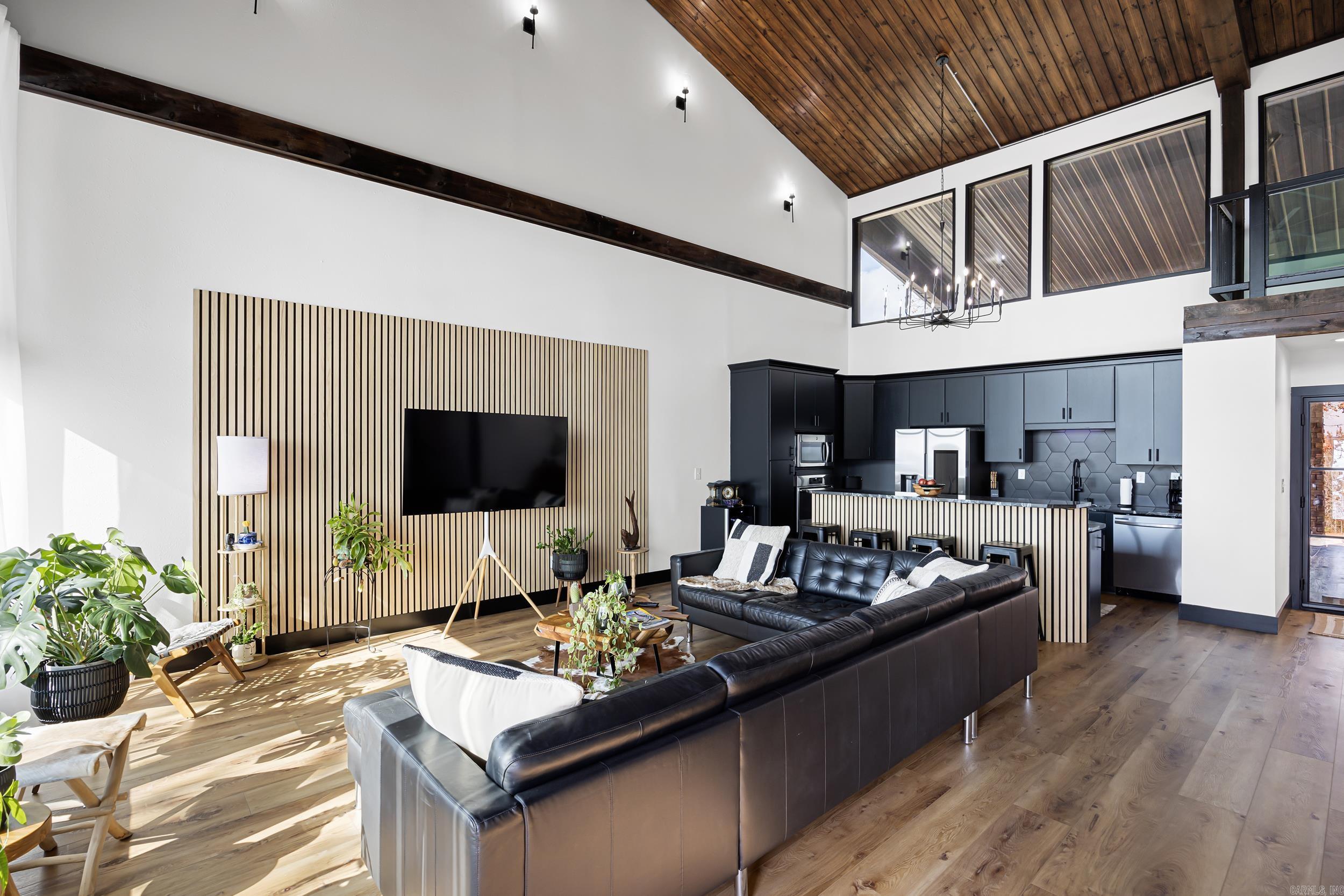 170 Piney Point  Pottsville, AR