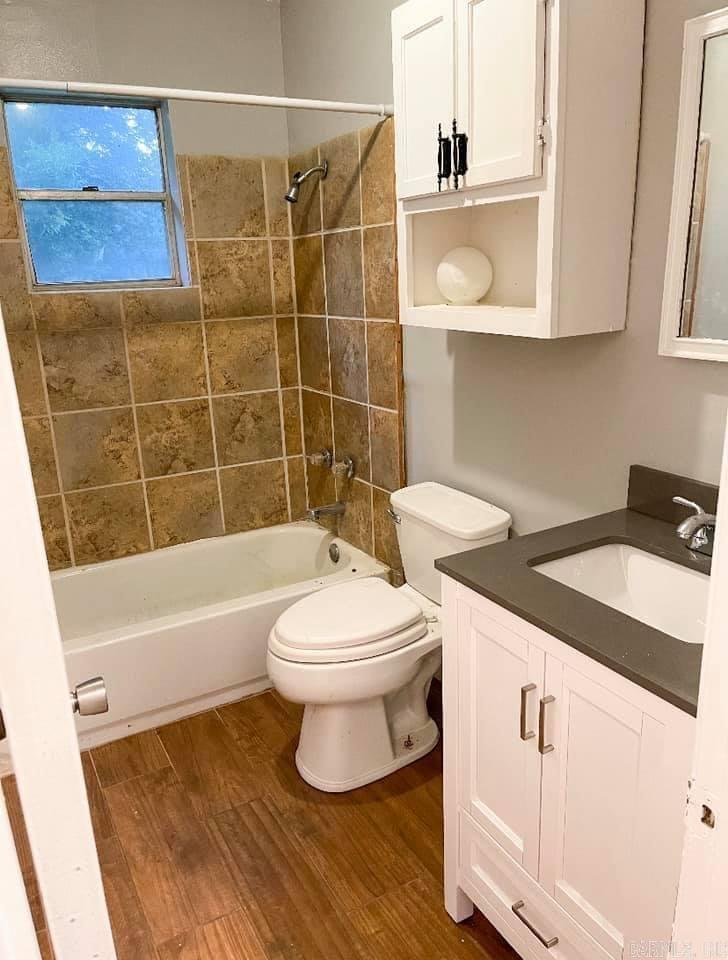 3501 W 15th Pine Bluff, AR 71603