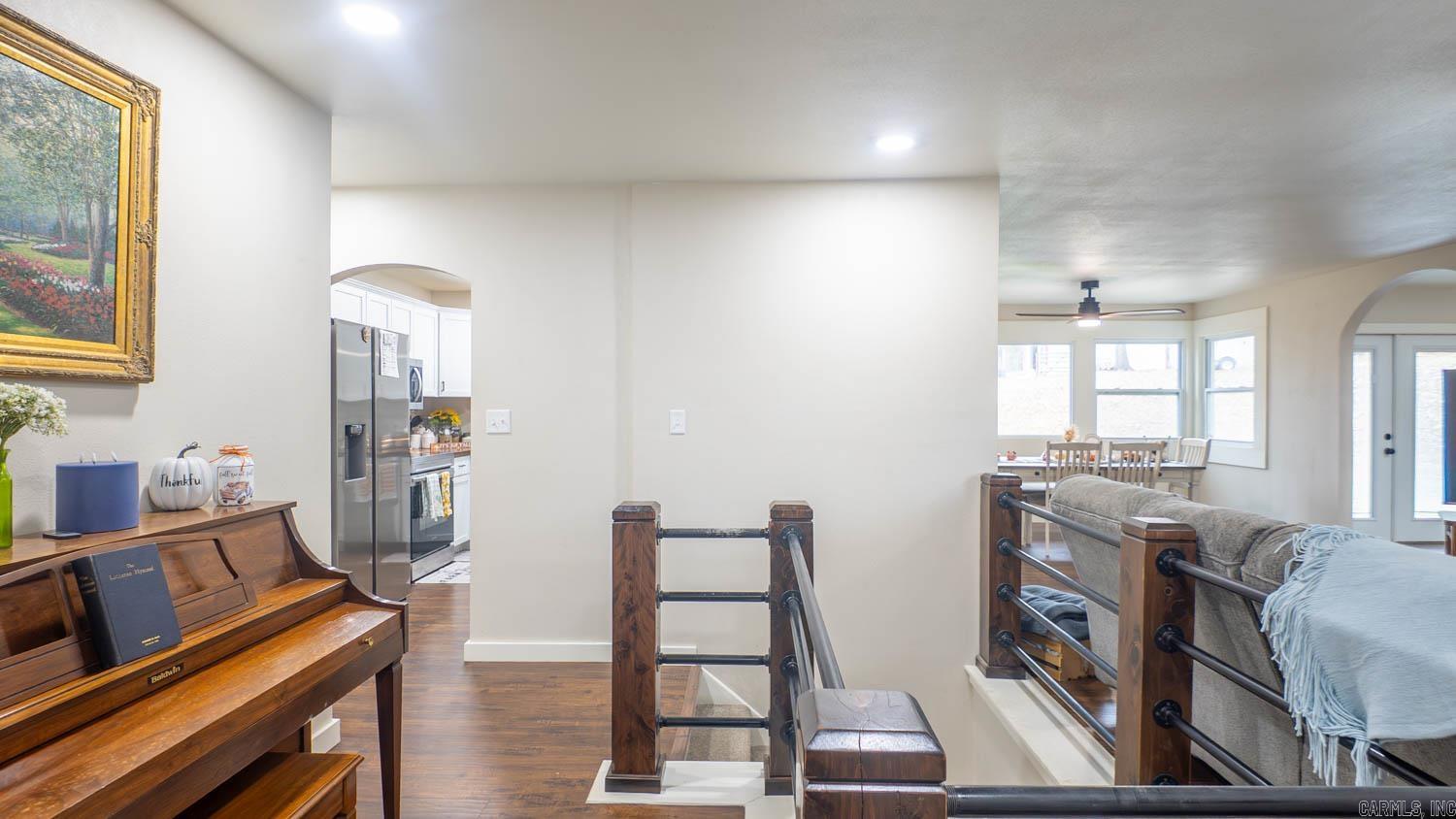 390 Hidden Hill Road  Mammoth Spring, AR