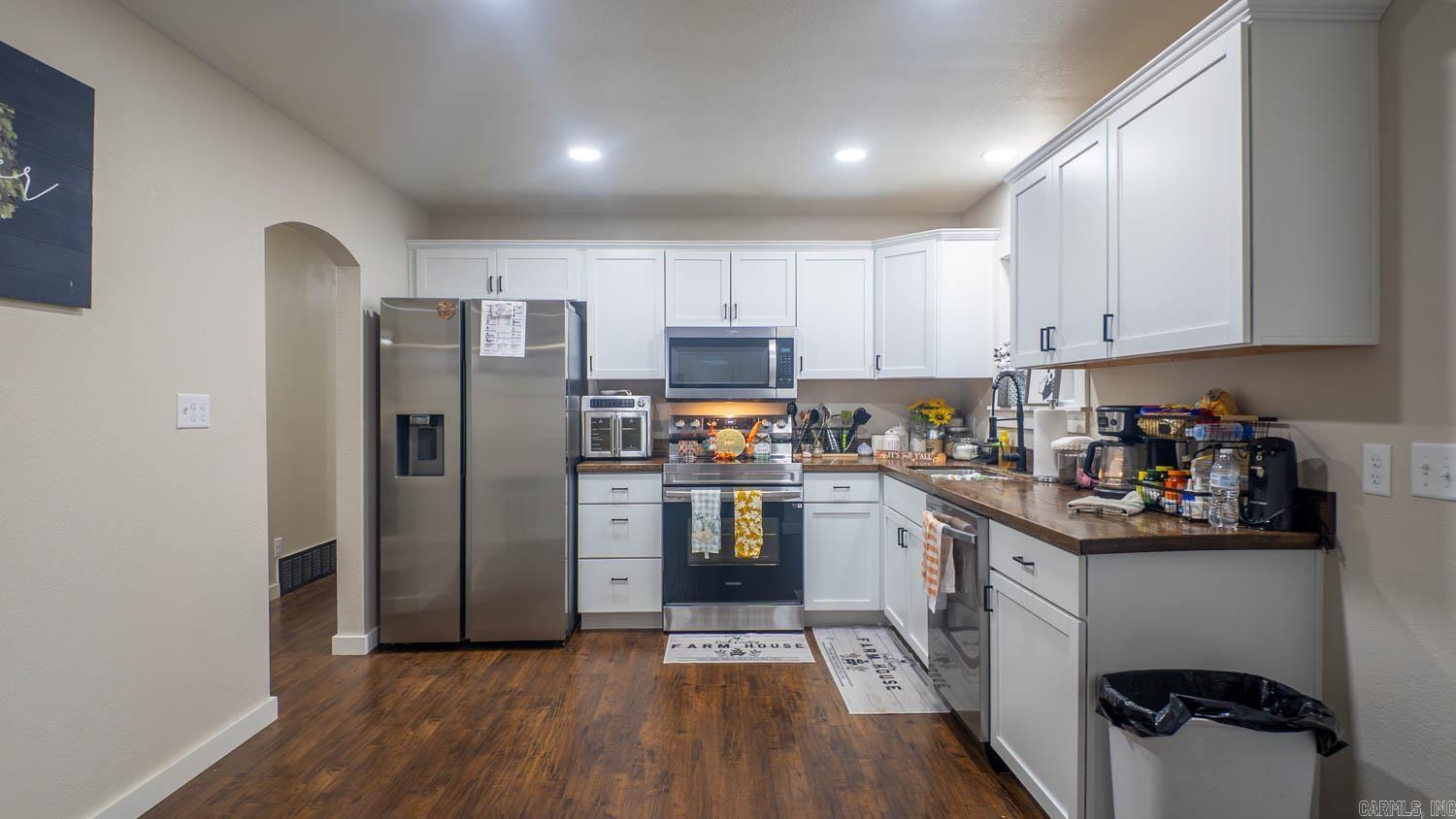 390 Hidden Hill Road  Mammoth Spring, AR