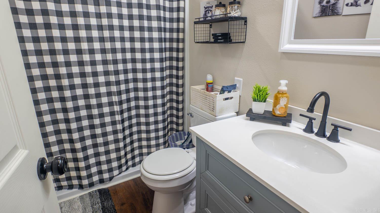 390 Hidden Hill Road  Mammoth Spring, AR