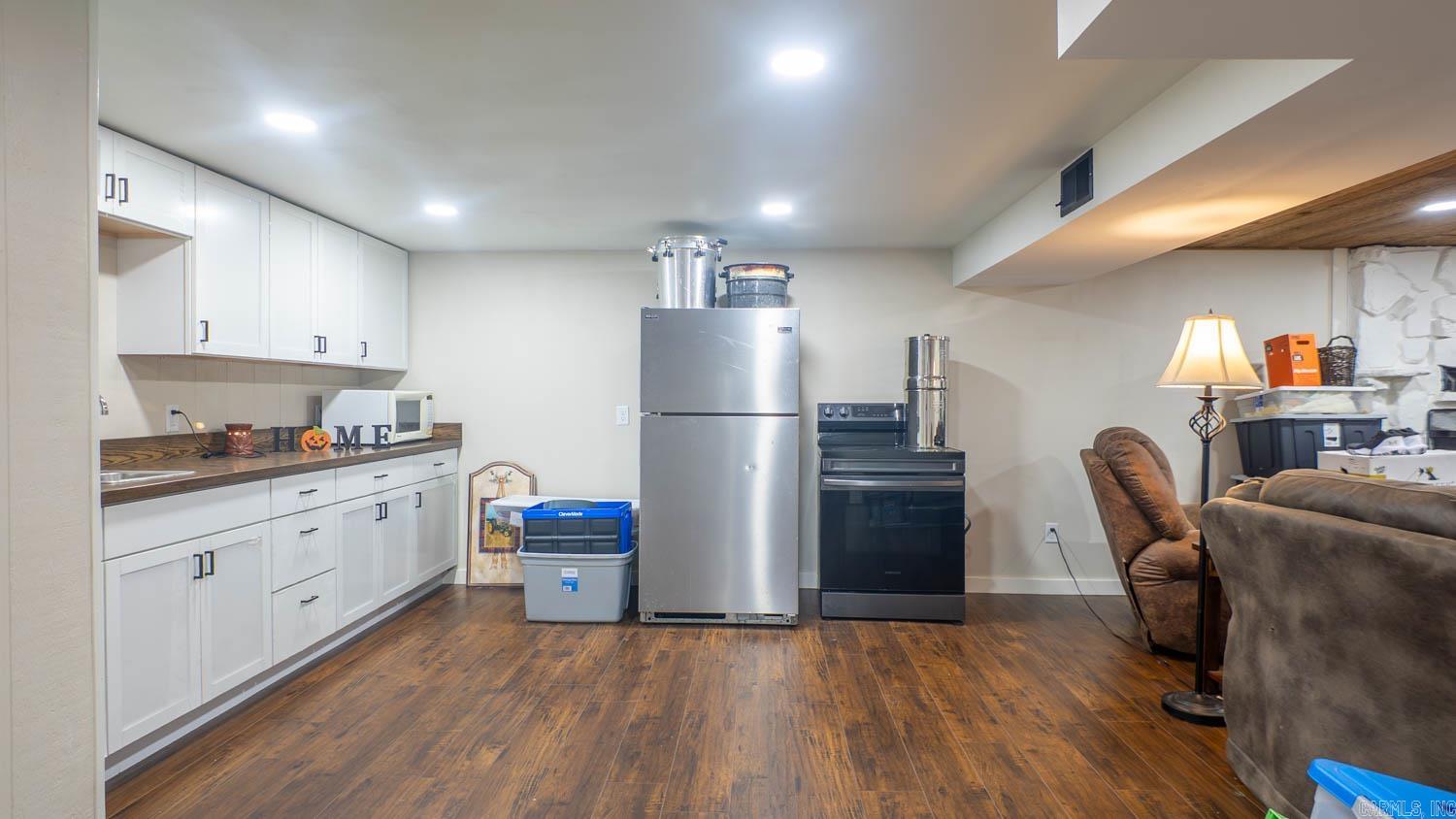 390 Hidden Hill Road  Mammoth Spring, AR