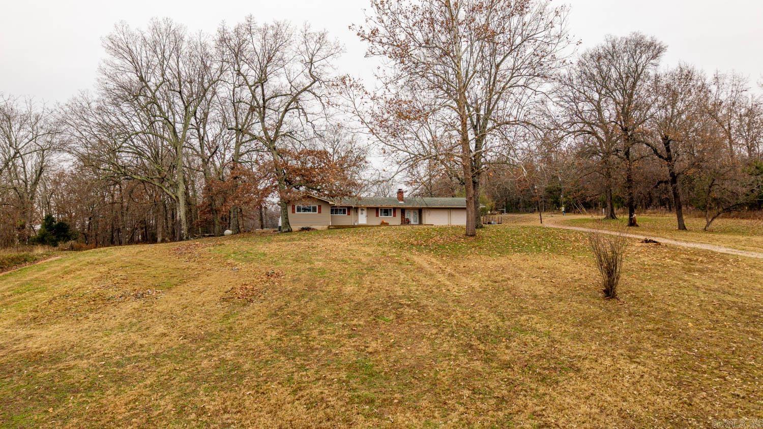 390 Hidden Hill Road  Mammoth Spring, AR