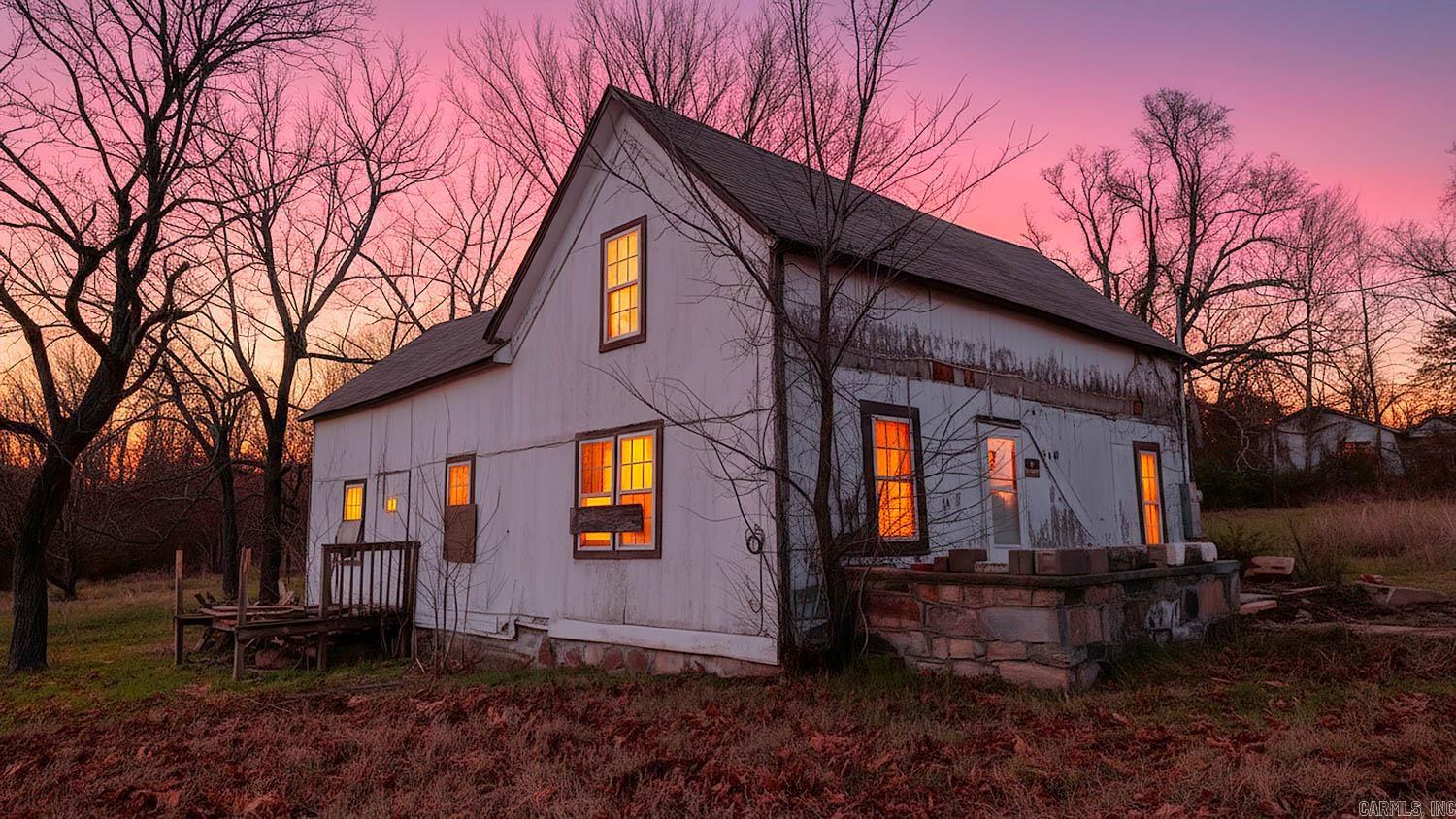 210 N Oak Street  Salem, AR