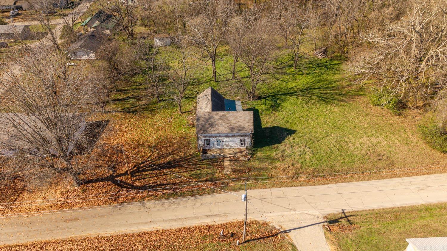 210 N Oak Street  Salem, AR