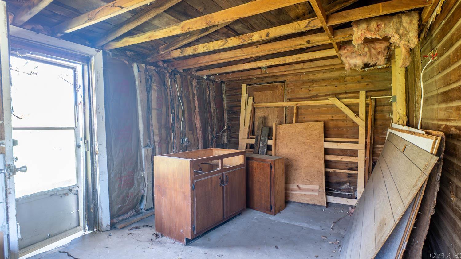 210 N Oak Street  Salem, AR