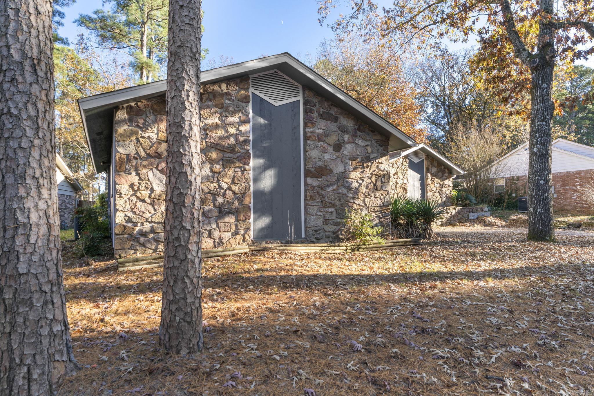 11015 Dogwood  Little Rock, AR