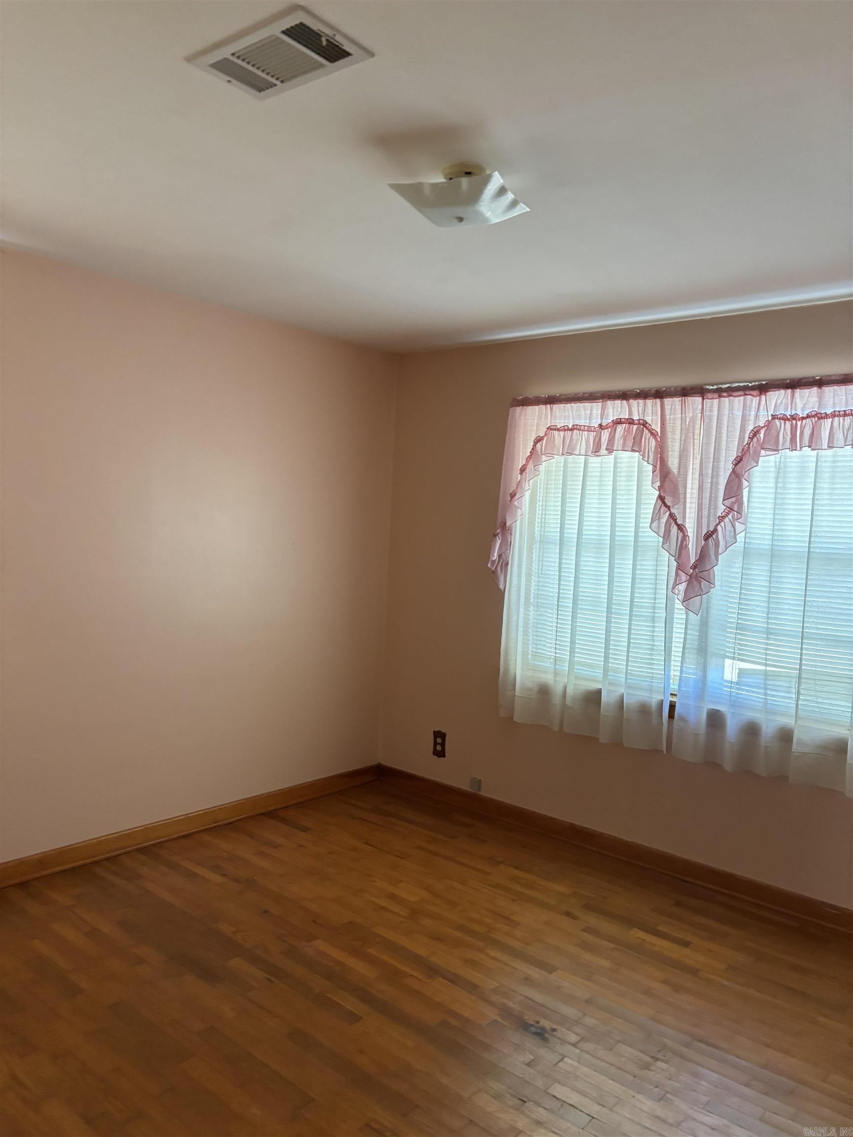 1617 Highway 26 East  Delight, AR