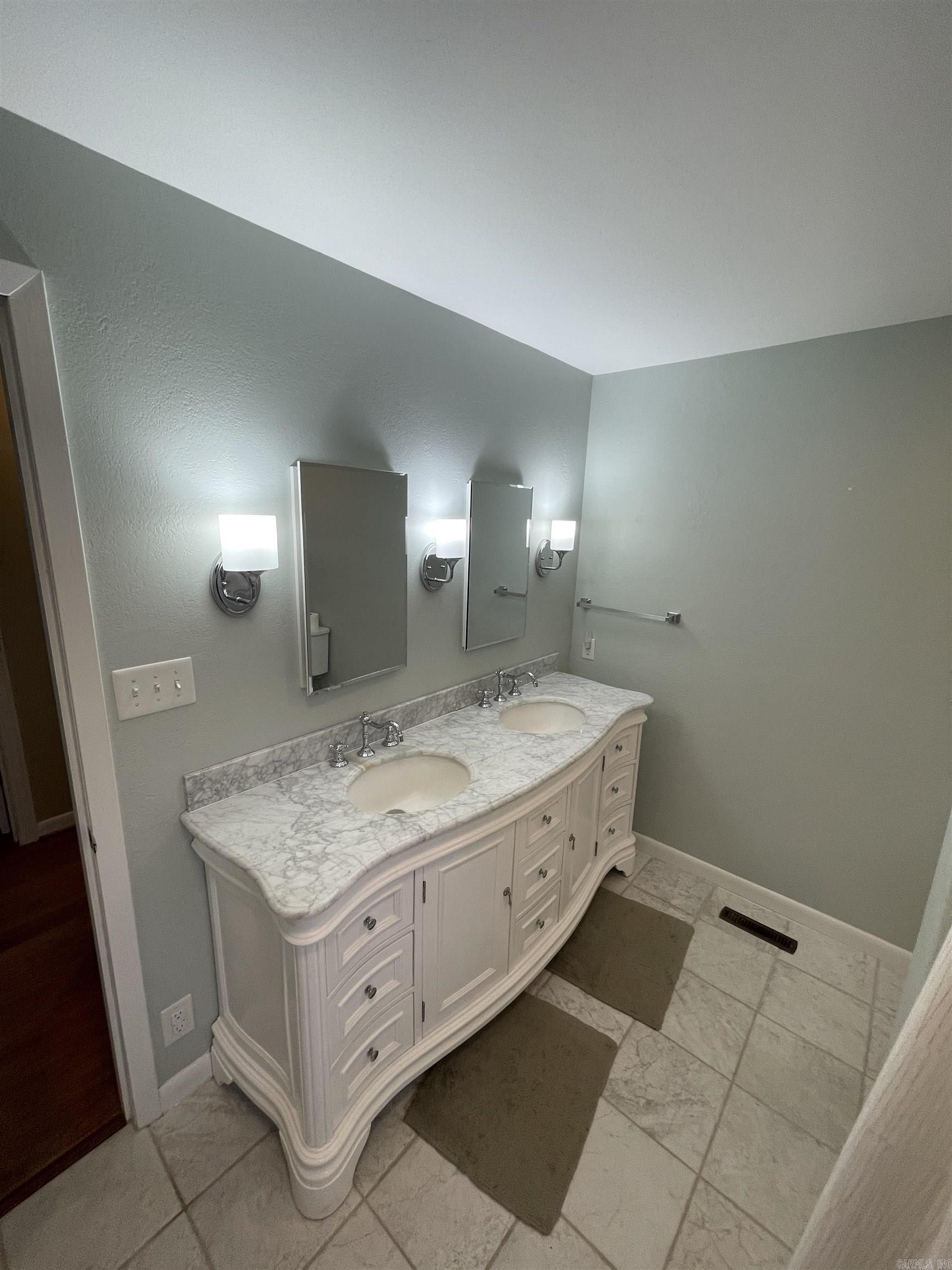 205 N Elm Street  Prattsville, AR