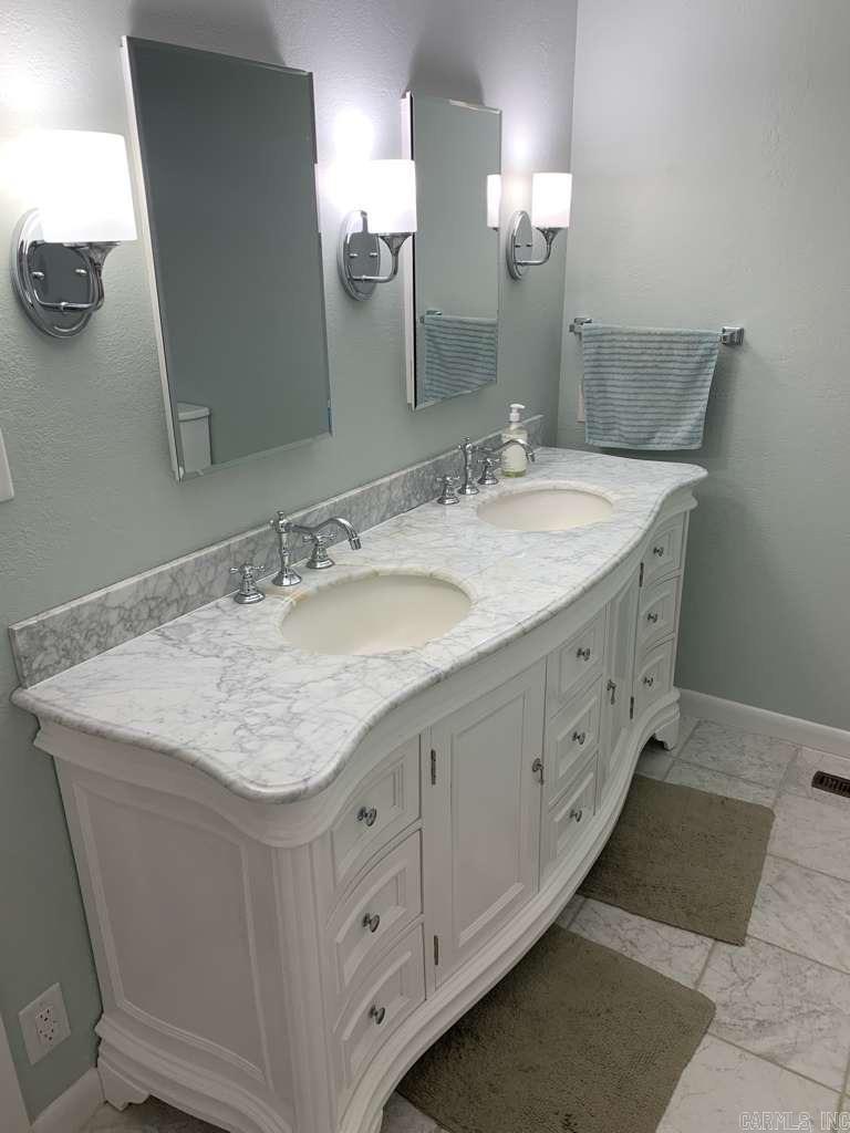 205 N Elm Street  Prattsville, AR