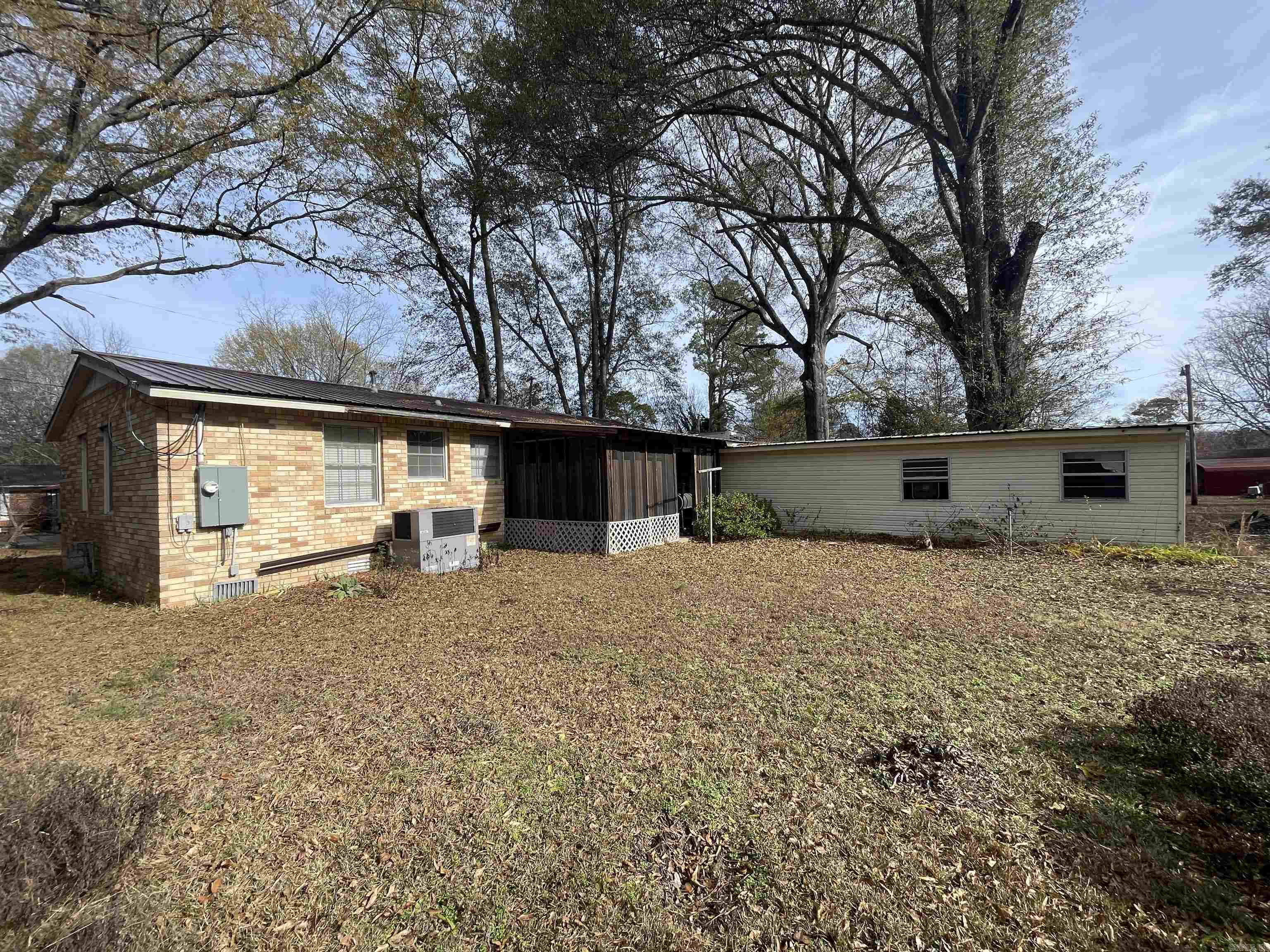 205 N Elm Street  Prattsville, AR