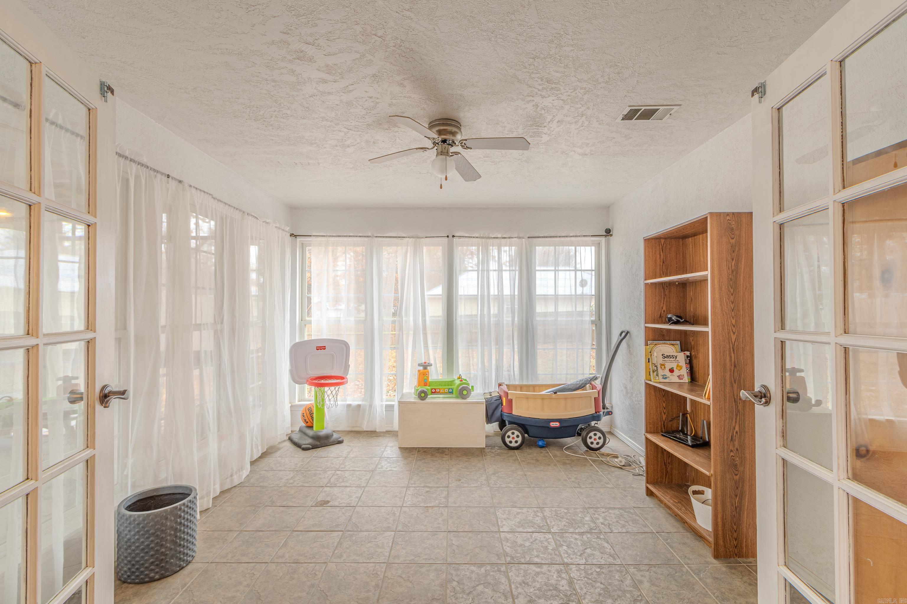 503 S 32nd  Paragould, AR