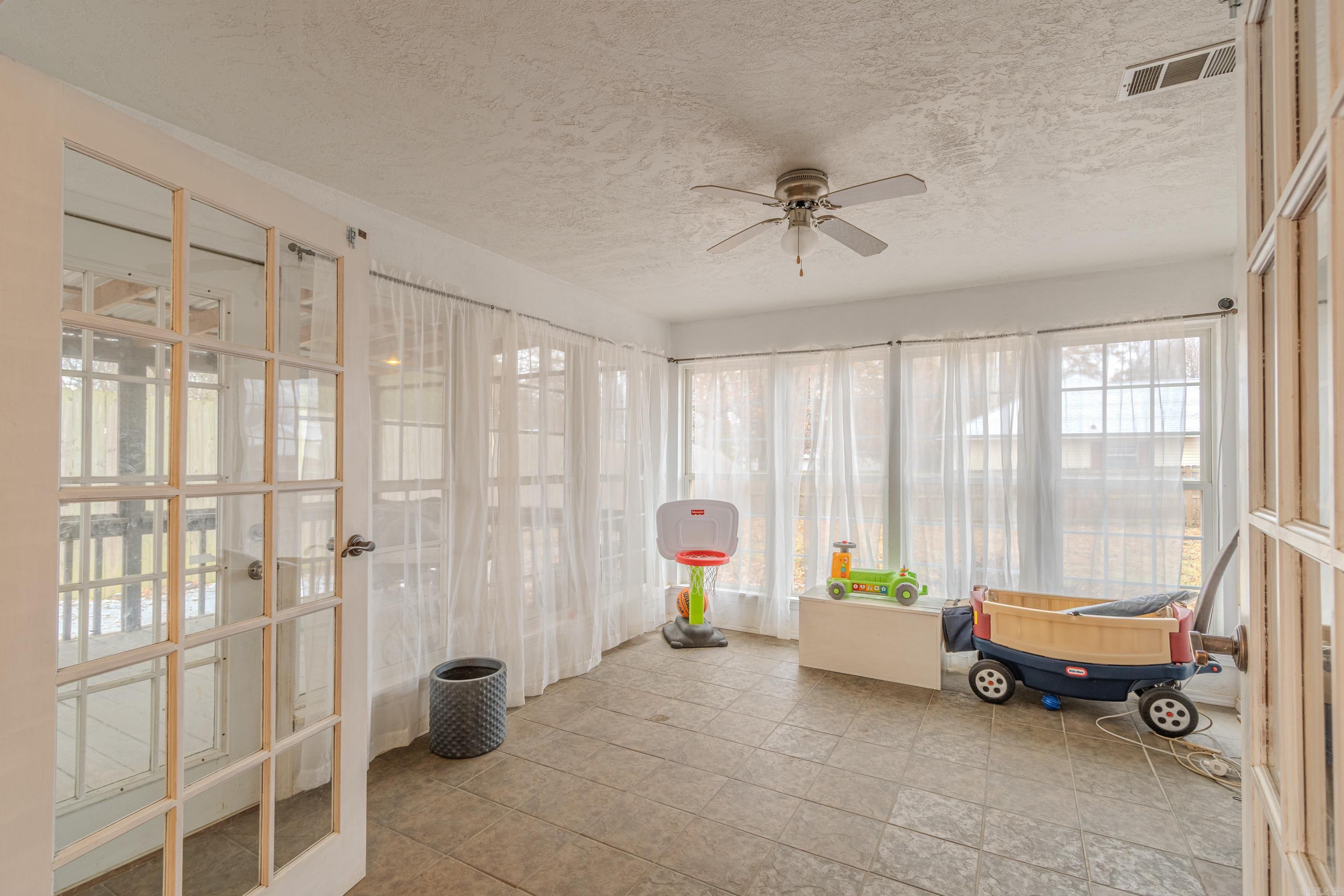 503 S 32nd  Paragould, AR