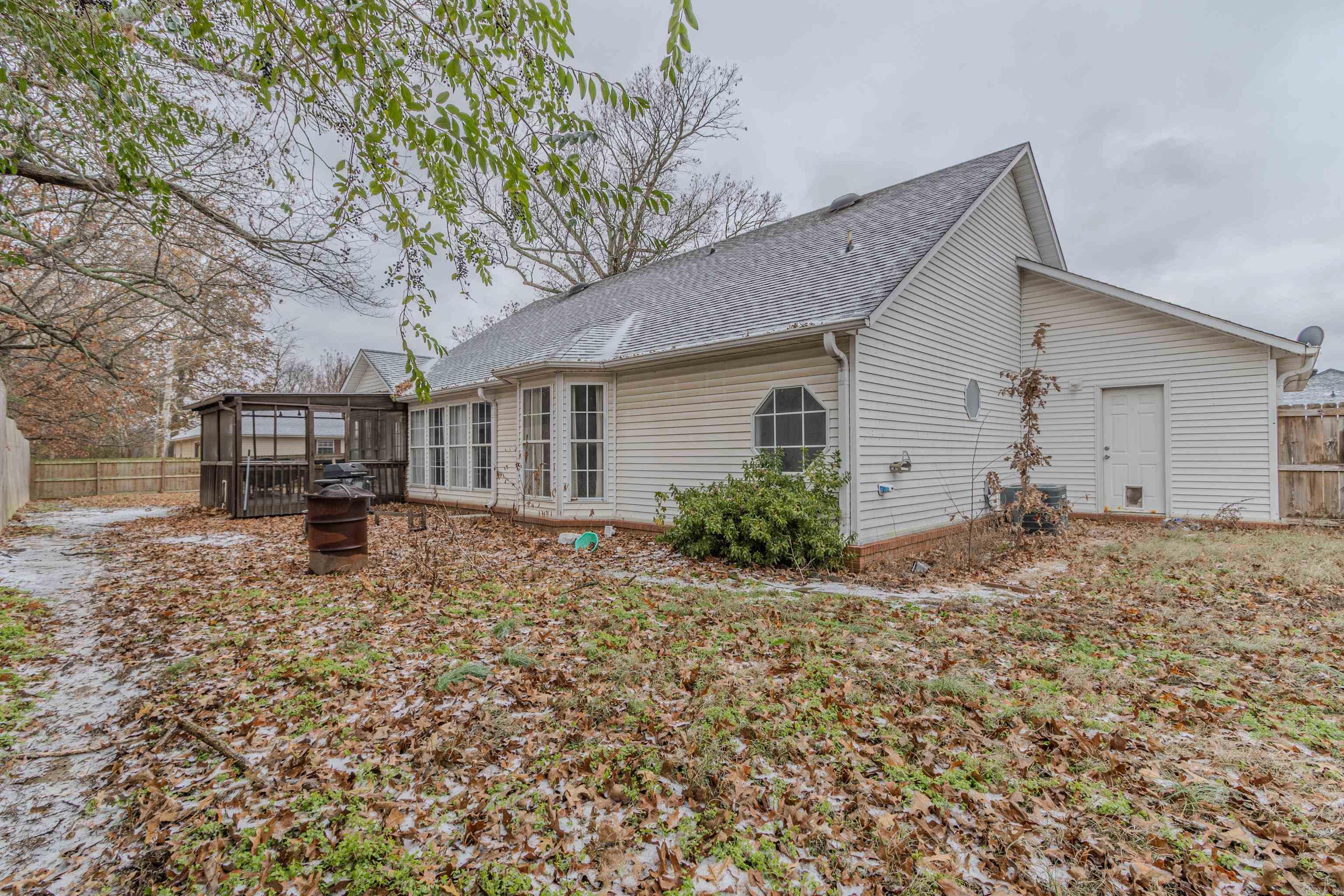 503 S 32nd  Paragould, AR