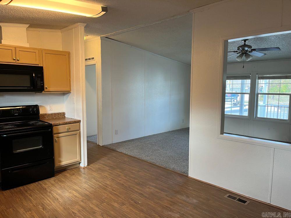 1203 Glenbriar  Mountain Home, AR