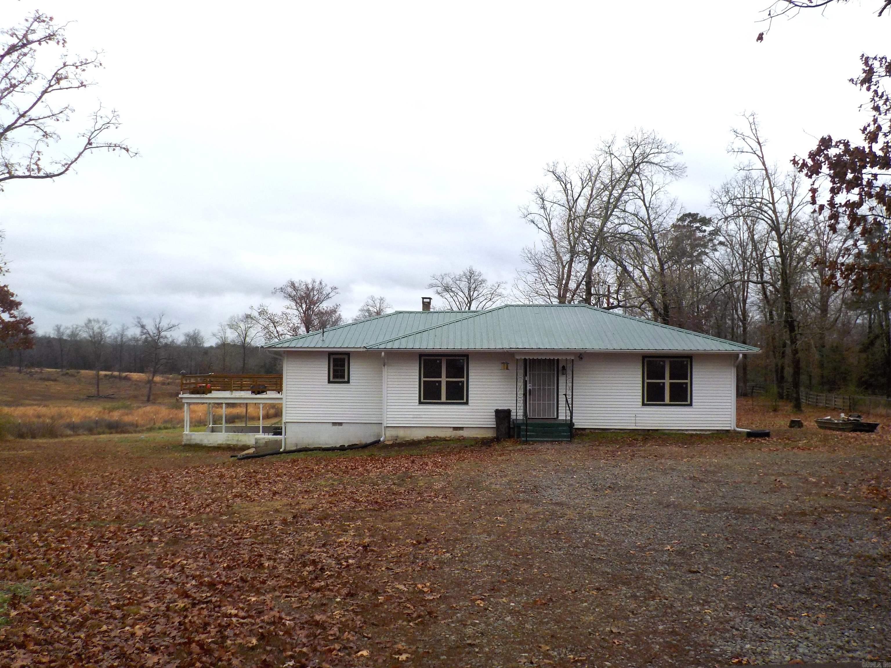 4 Friendship Road Rose Bud, AR 72137