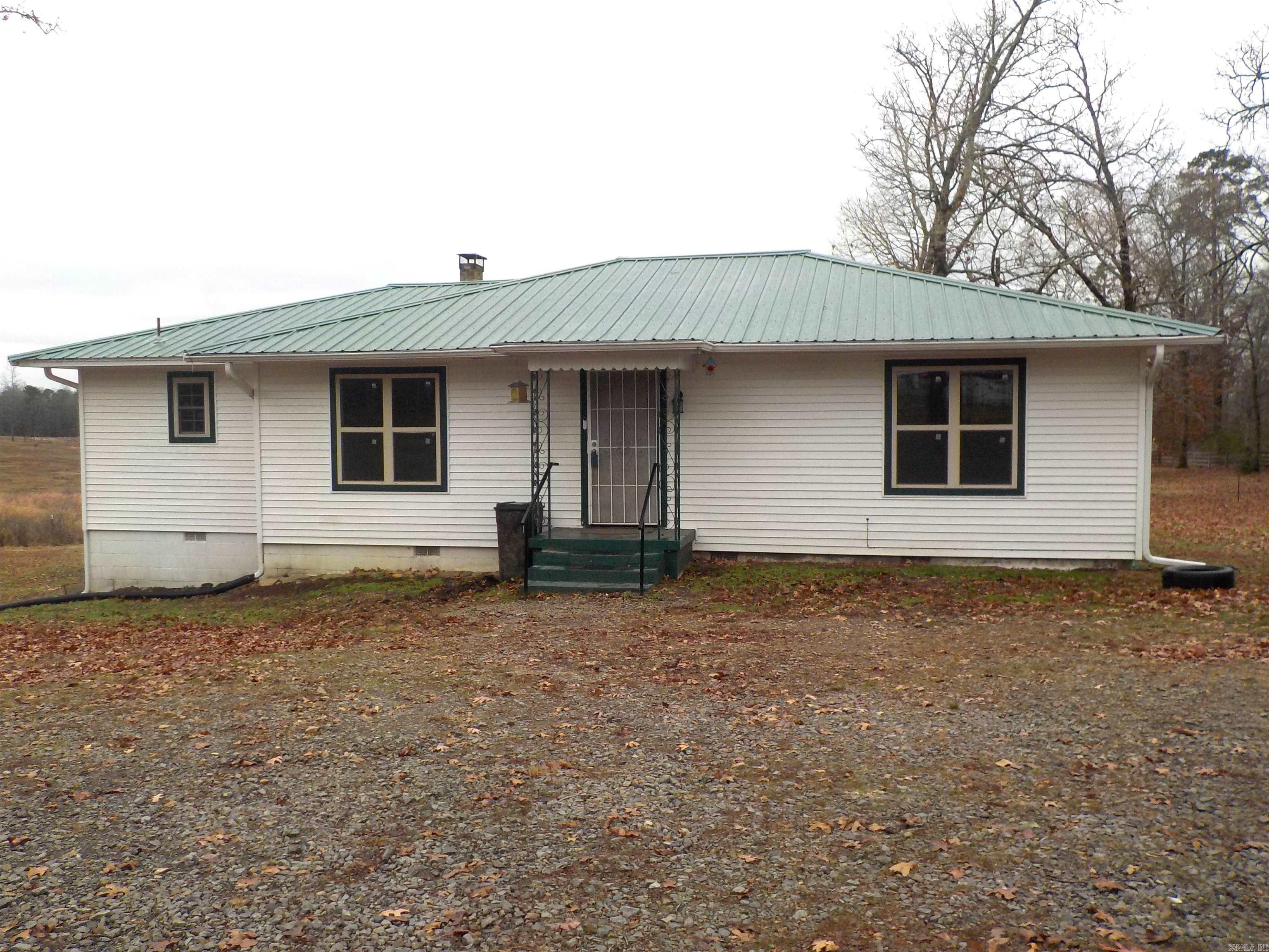 4 Friendship Road Rose Bud, AR 72137