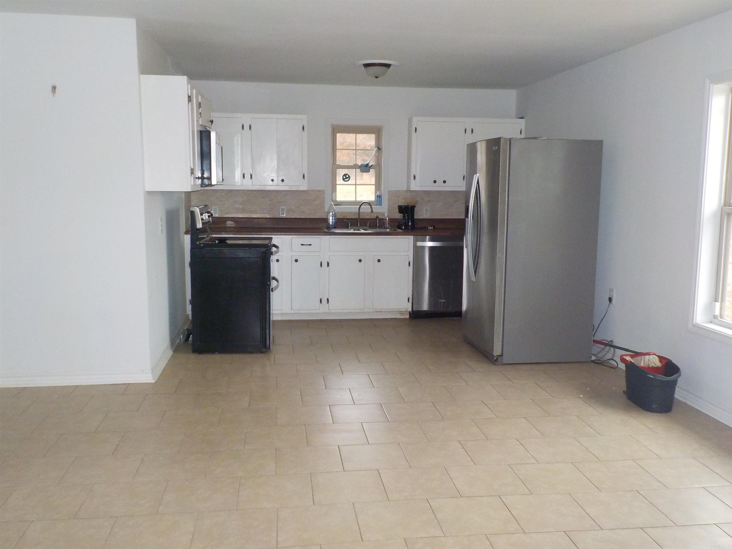 4 Friendship Road Rose Bud, AR 72137