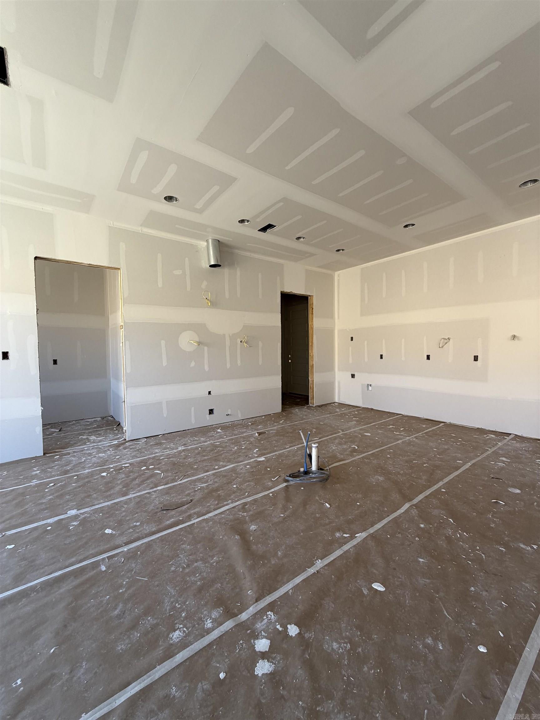 69 Mountain Brook Road Little Rock, AR 72223