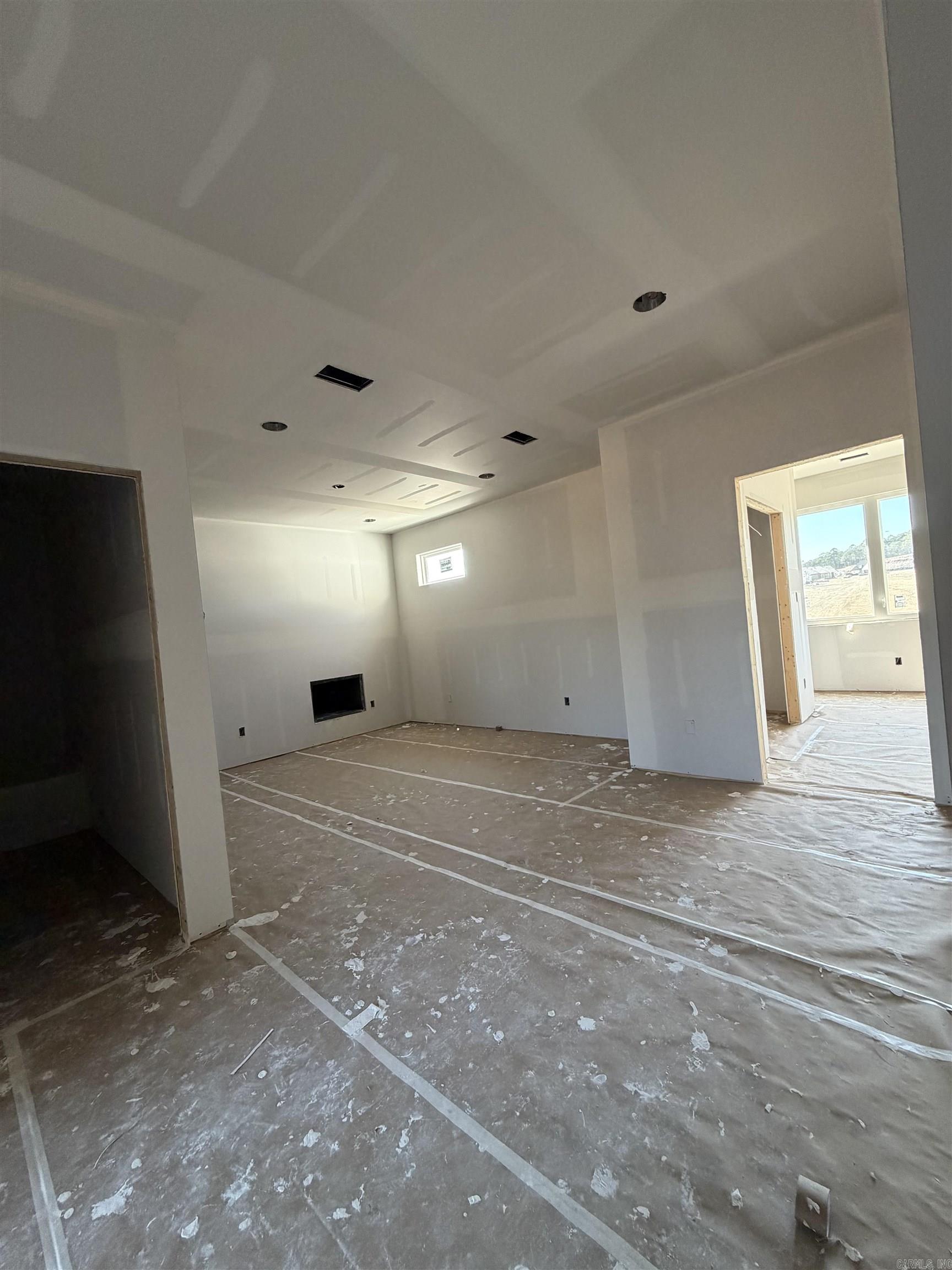 69 Mountain Brook Road Little Rock, AR 72223