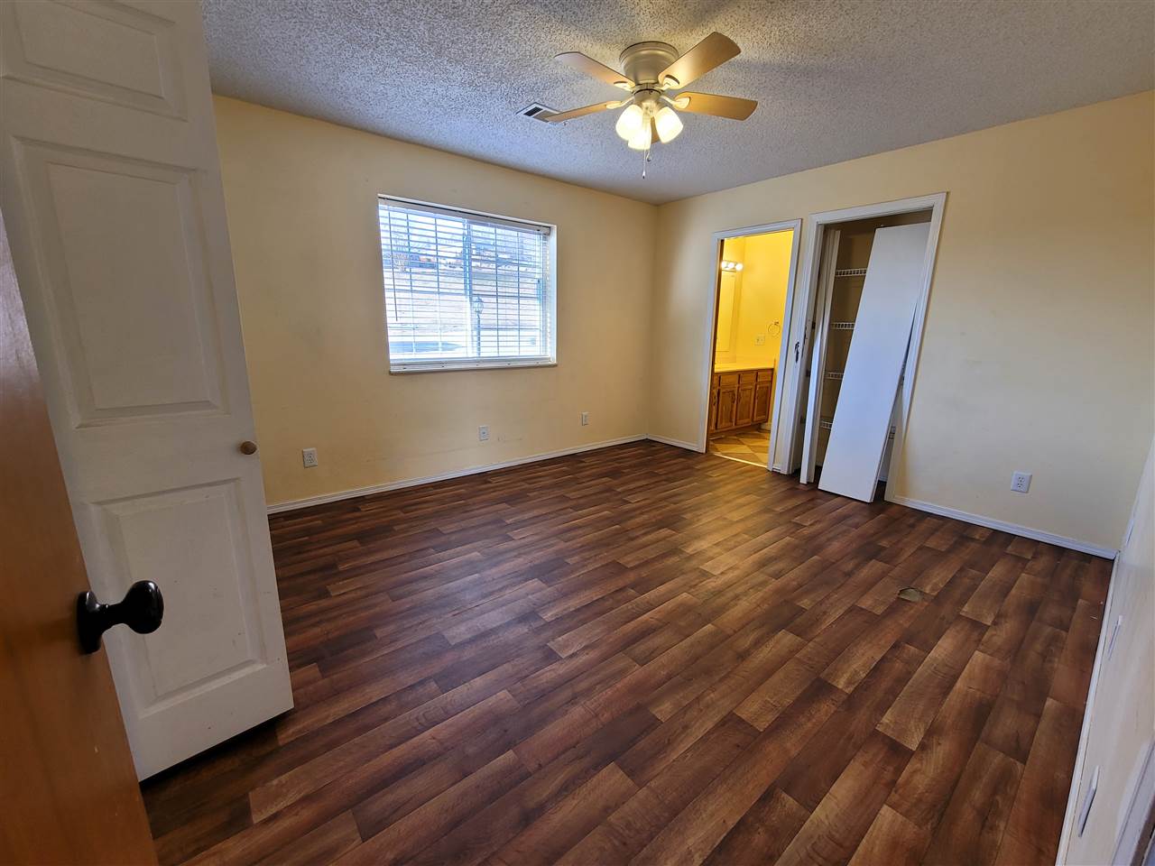 14 Madonna  Hardy, AR