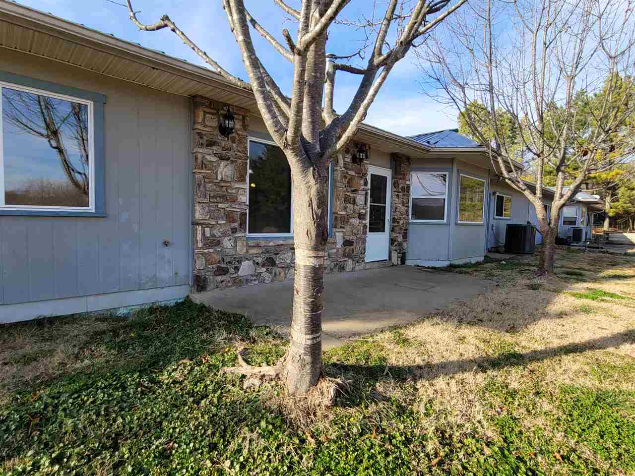 14 Madonna  Hardy, AR