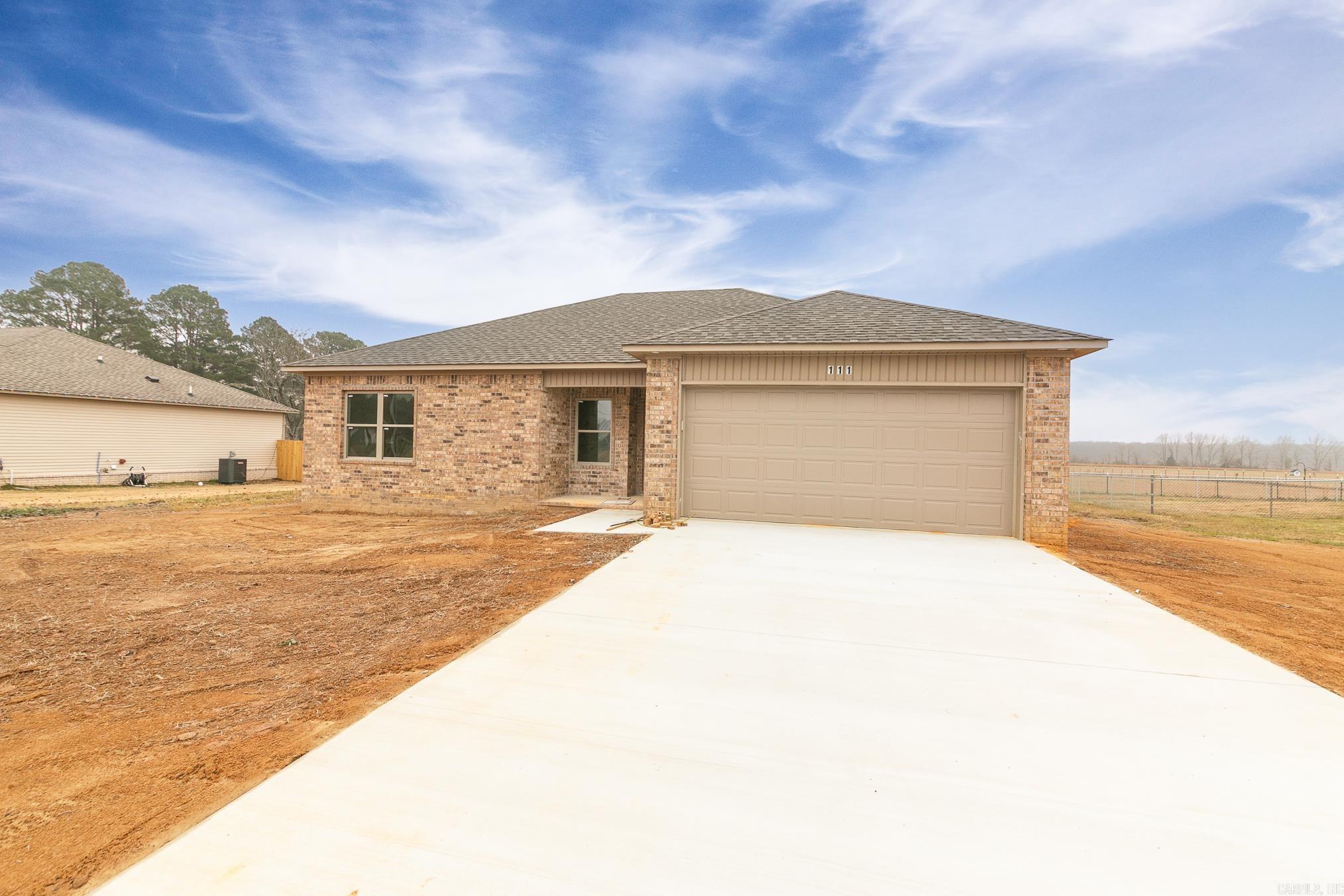 111 LLOYD HENDERSON Road Beebe, AR 72012