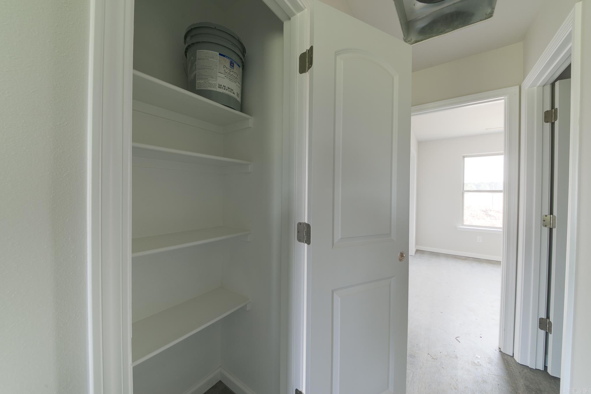 111 LLOYD HENDERSON  Beebe, AR