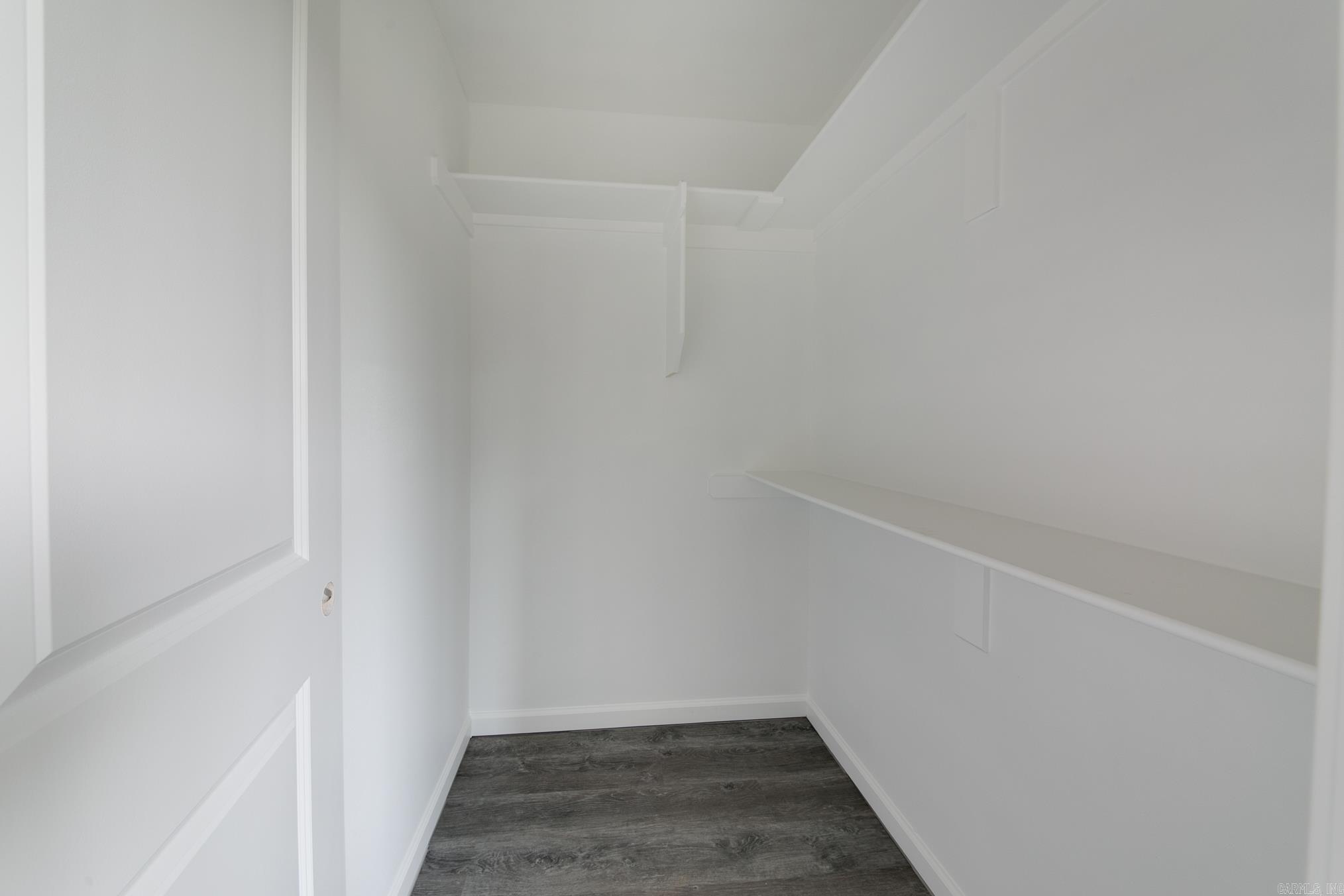 111 LLOYD HENDERSON  Beebe, AR